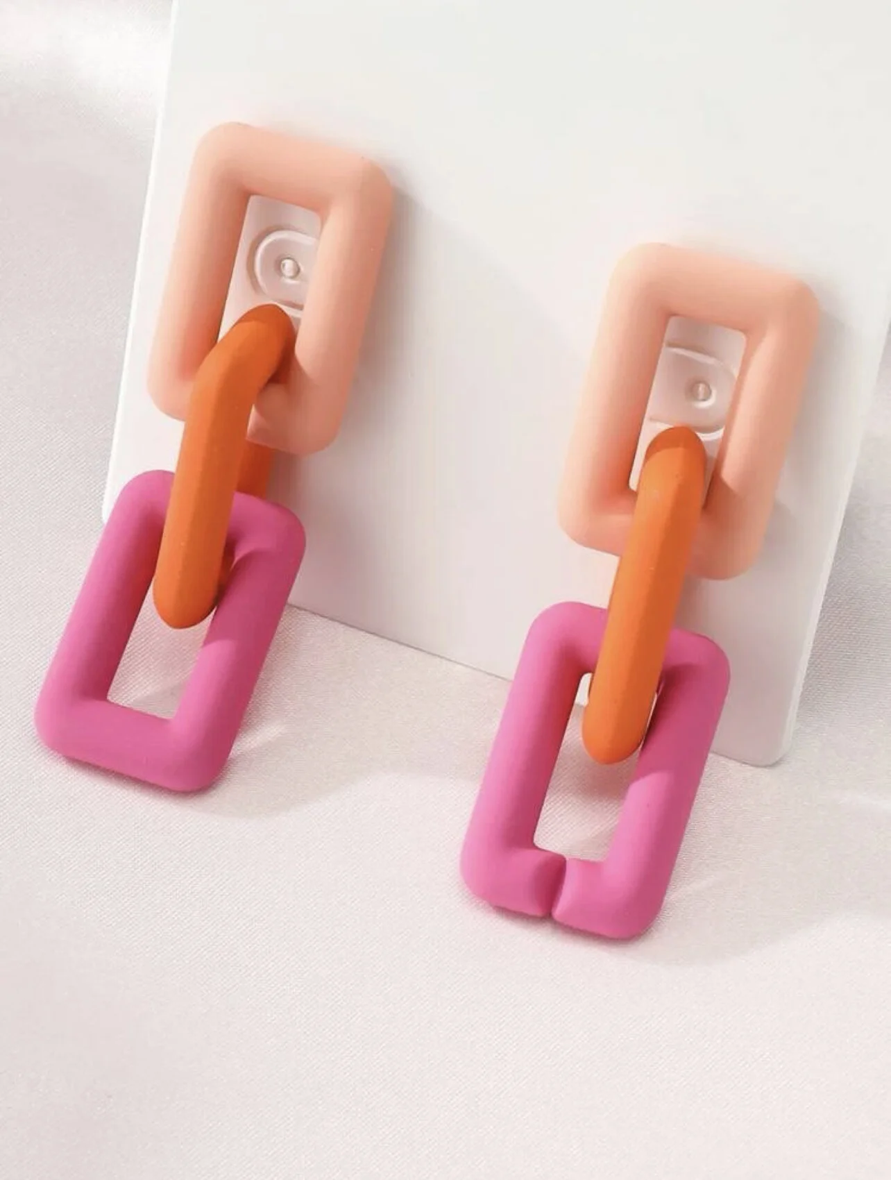 FF09615D-AD17-475A-9783-30BD15799E34