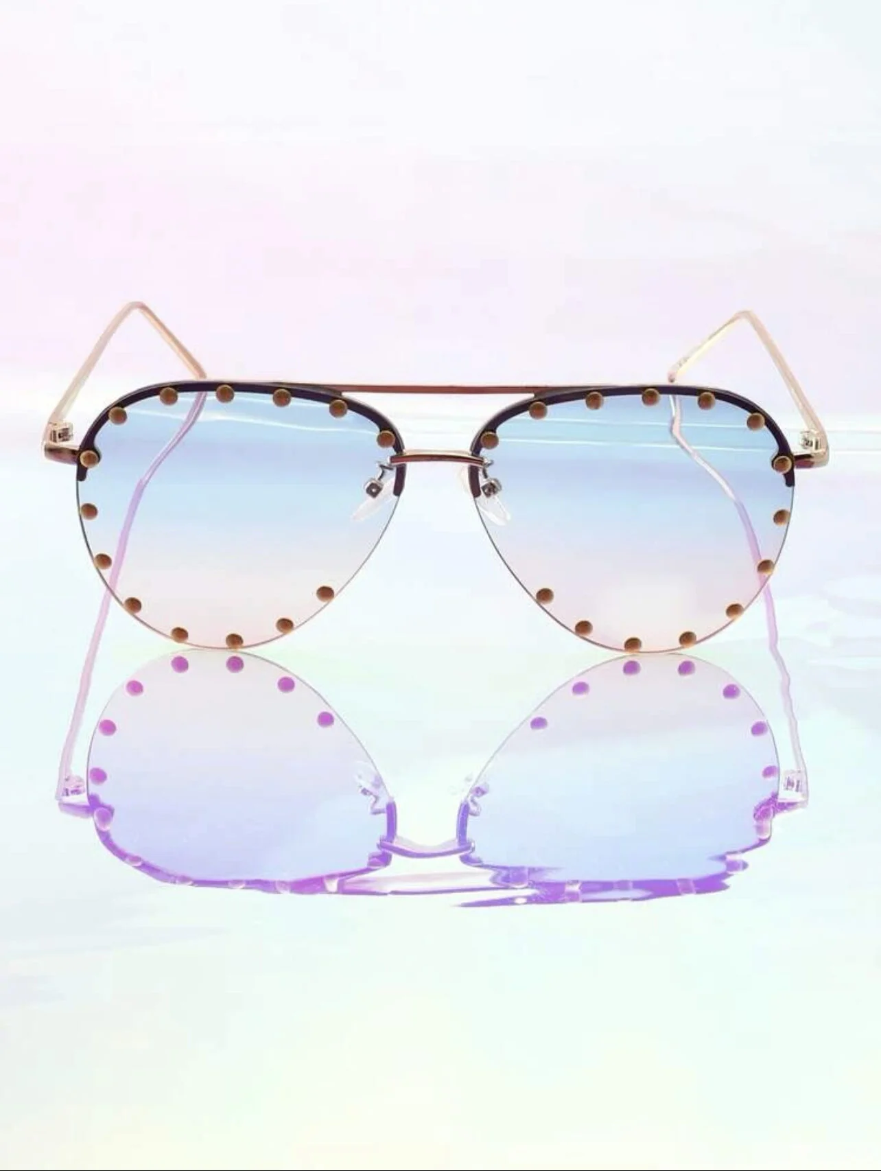 5C160966-7B11-4F89-9071-763B462C398C