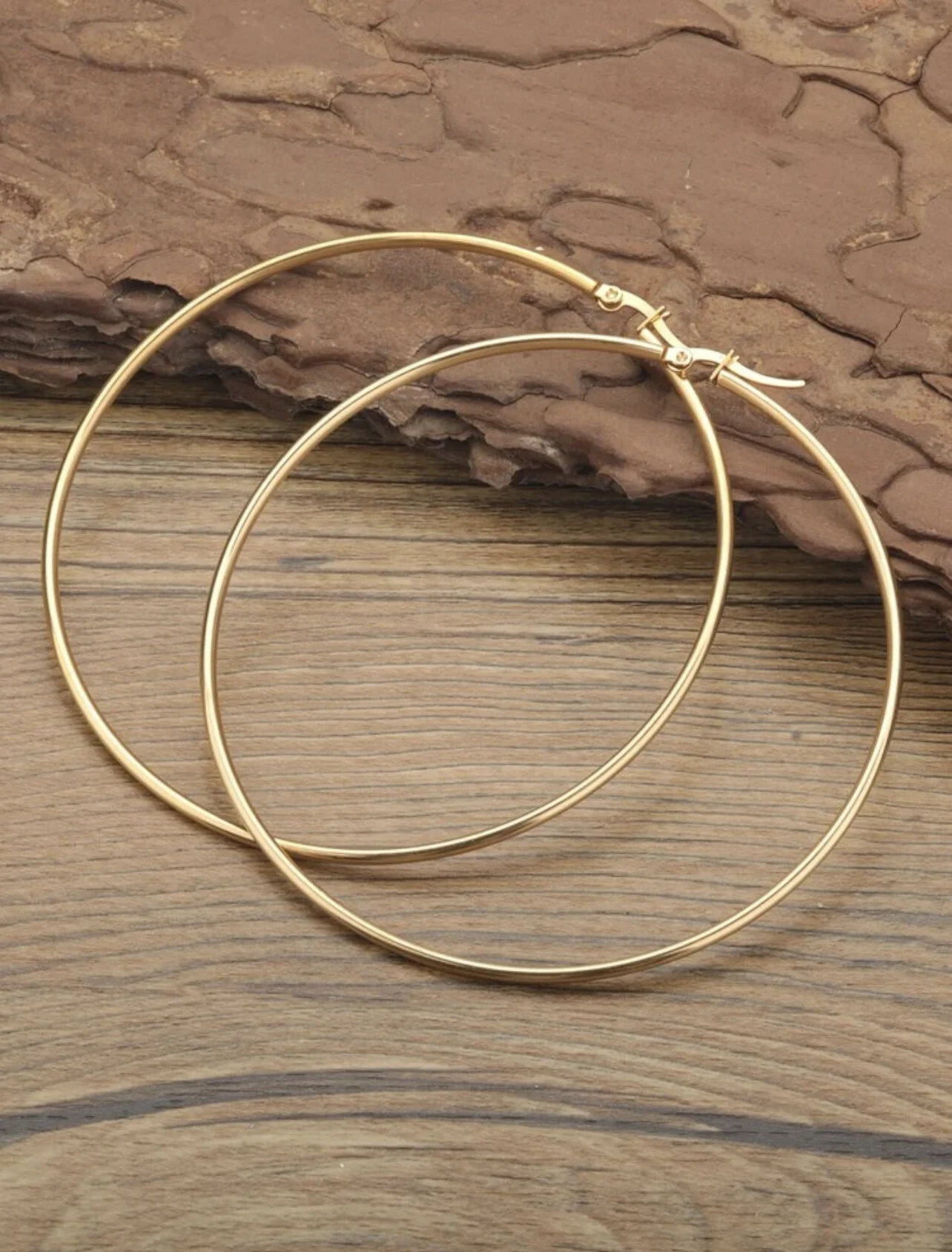 1A3767D9-F7F3-45B2-9C47-961F5BA0D32D