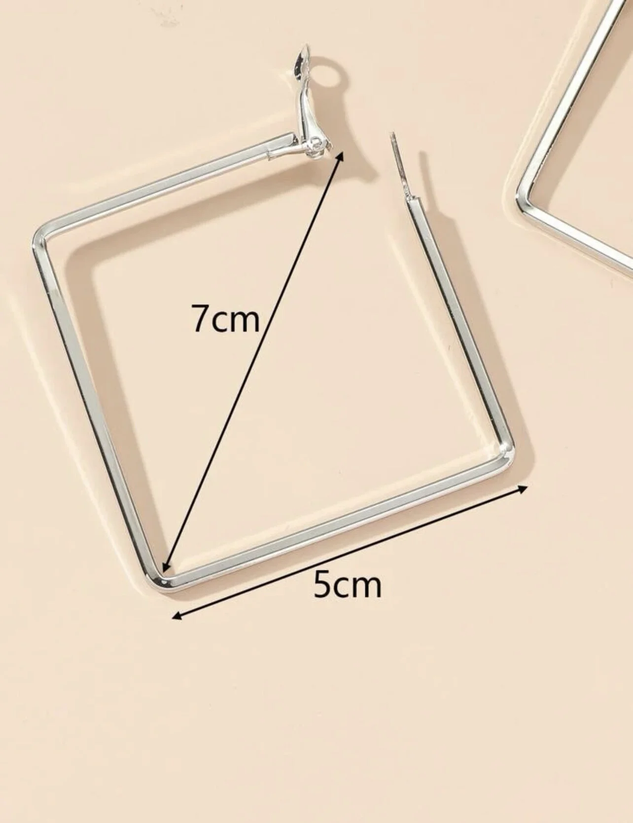 8AF4534F-06DD-4FB6-83C6-10E20AAF4154