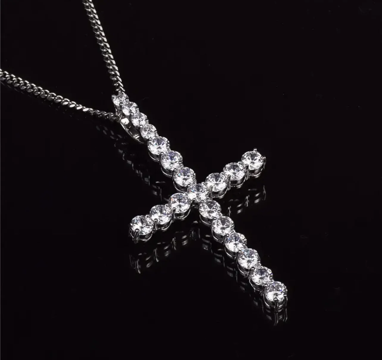 F31B77DD-C867-4D8F-BEA5-2F48B0DC03E5