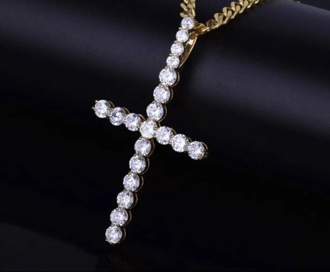 EFD4D7F0-1DEB-4F47-8CB7-C6452C4886E4