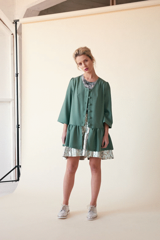 Manley SS17 - Ailsa Coat {moss green}.gif
