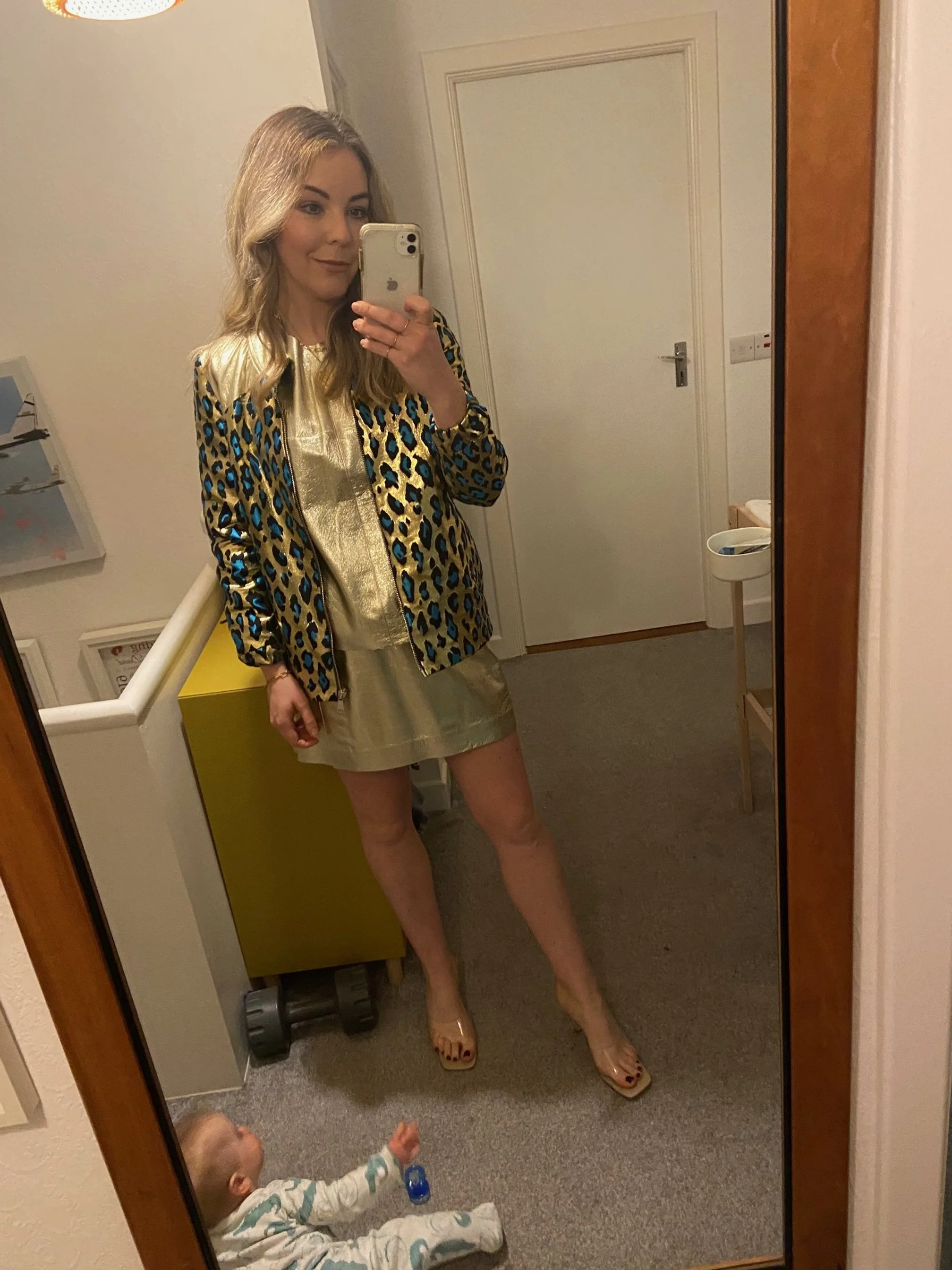 EmmaManley-GoldMiniSkirt-LeopardJacket.jpeg