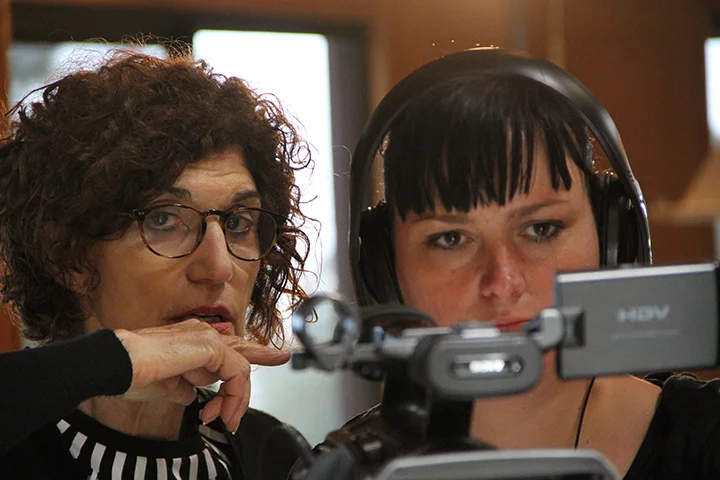 1.Liz and maggie at cameraW.jpg