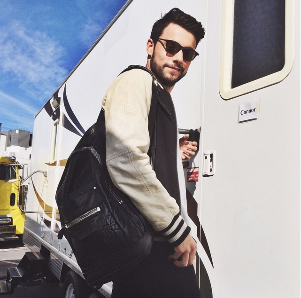 Screen Shot 2016-10-12 at 10.06.05 PM.png