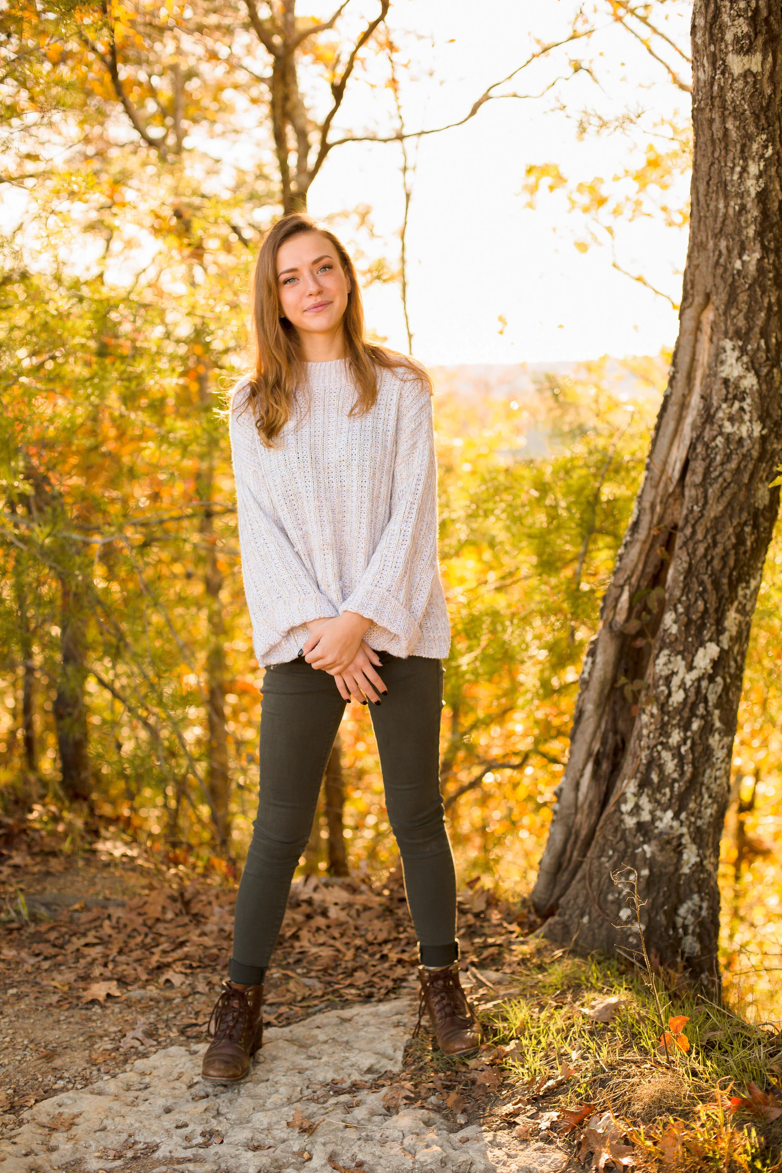 Laura-Senior-Graduation-Photos-Nashville-Family-Photographer-Chelsea-Meadows-Photography-(8).jpg