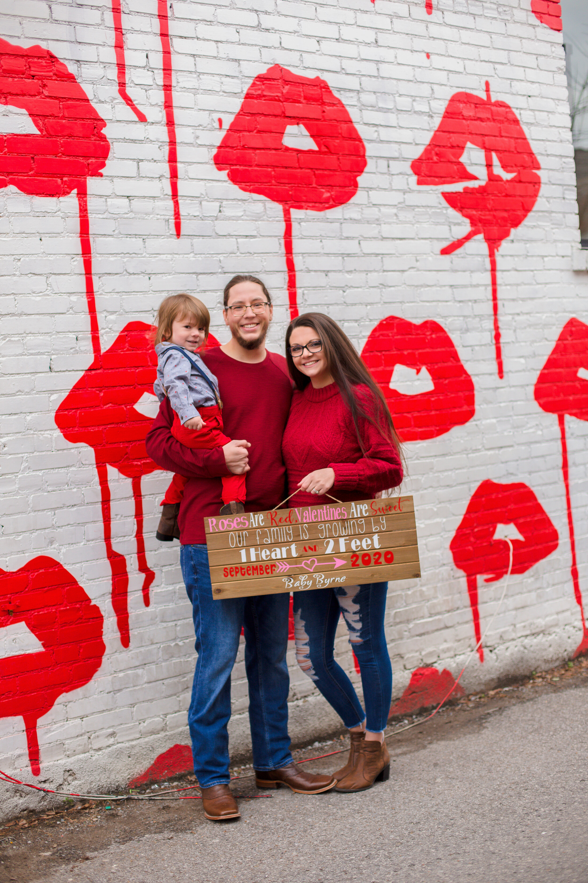 Jessica-Derek-Pregnancy-Announcement-Nashville-Birth-Photographer-Chelsea-Meadows-Photography-(3)-2.jpg