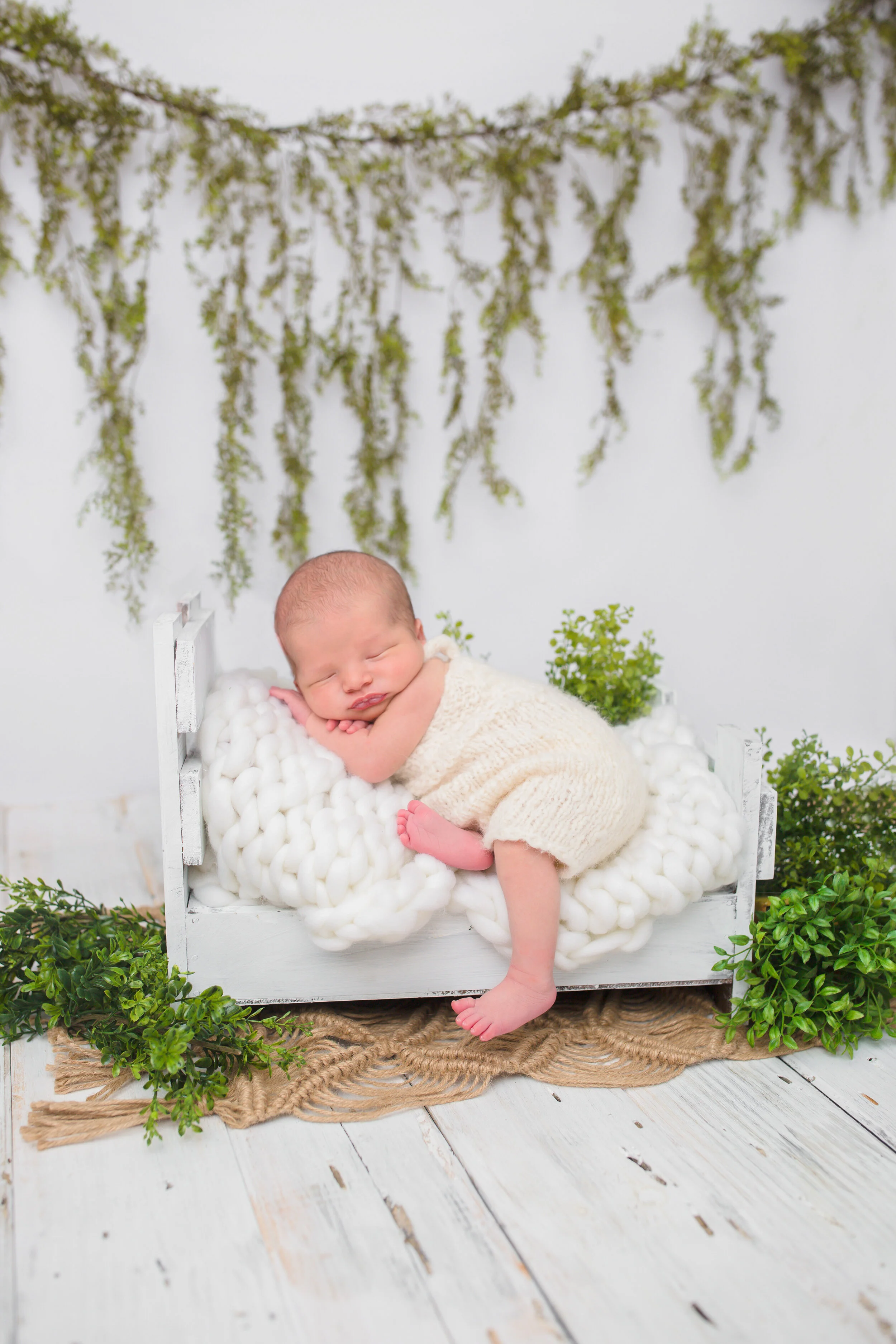 Mason-Newborn-Photoshoot-Nashville-Family-Photographer-Chelsea-Meadows-Photography-(8).jpg