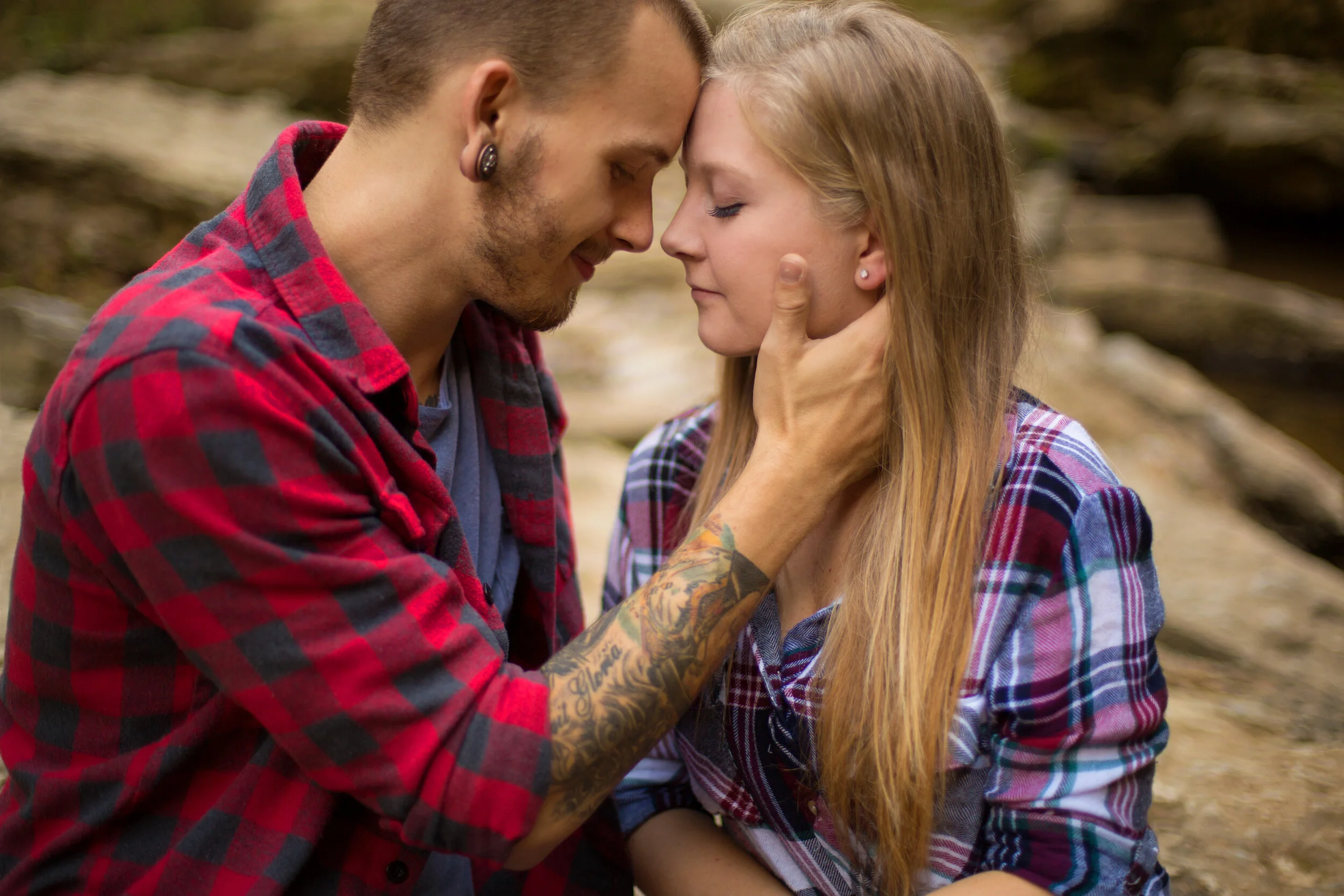 Matoka & Jarett Engagement Session - Chelsea Meadows Photography (13).jpg