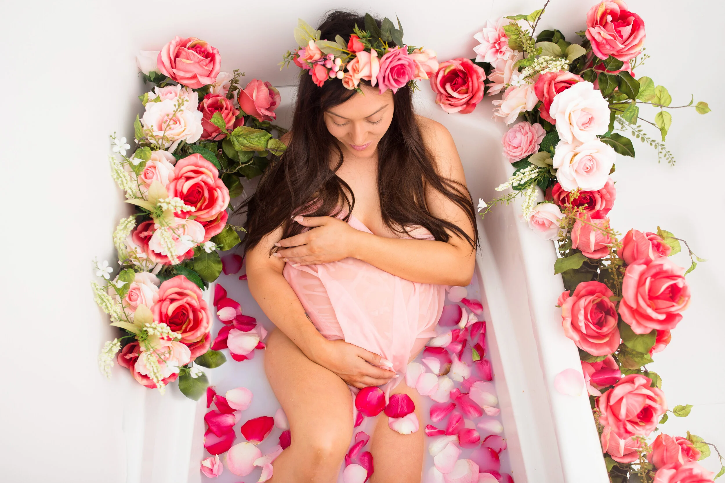 Nichole-Maternity-Photoshoot-Brentwood-Baby-Photographer-Chelsea-Meadows-Photography-(80).jpg