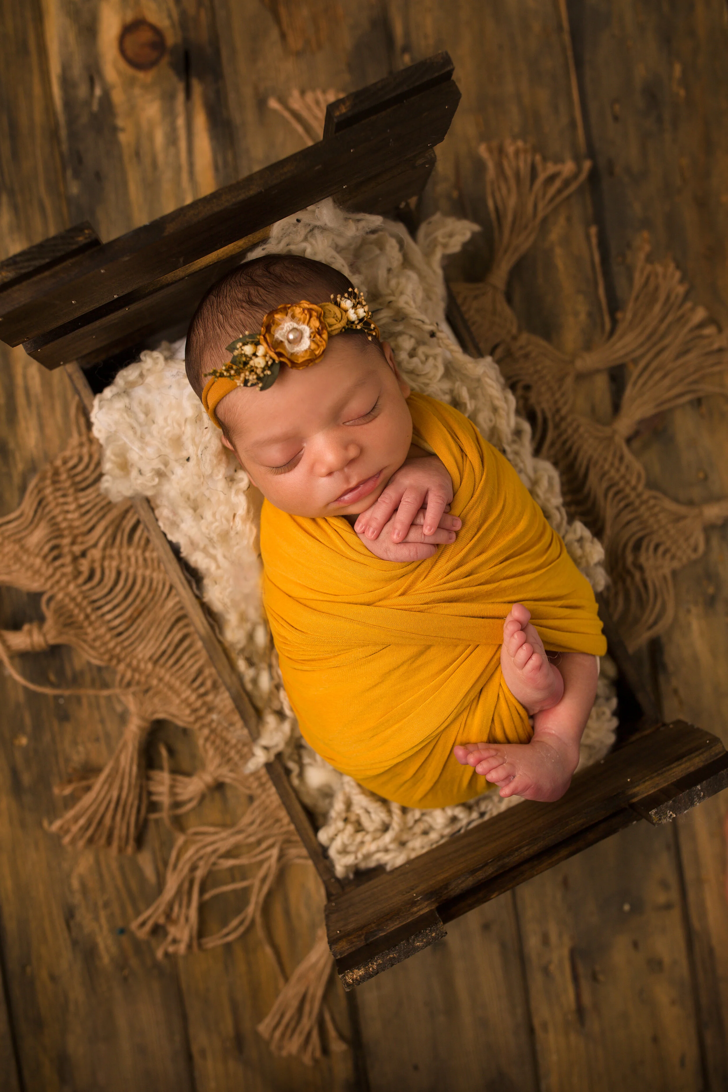 Leilani-Newborn-Photoshoot-Clarksville-Newborn-Photographer-Chelsea-Meadows-Photography-(3).jpg