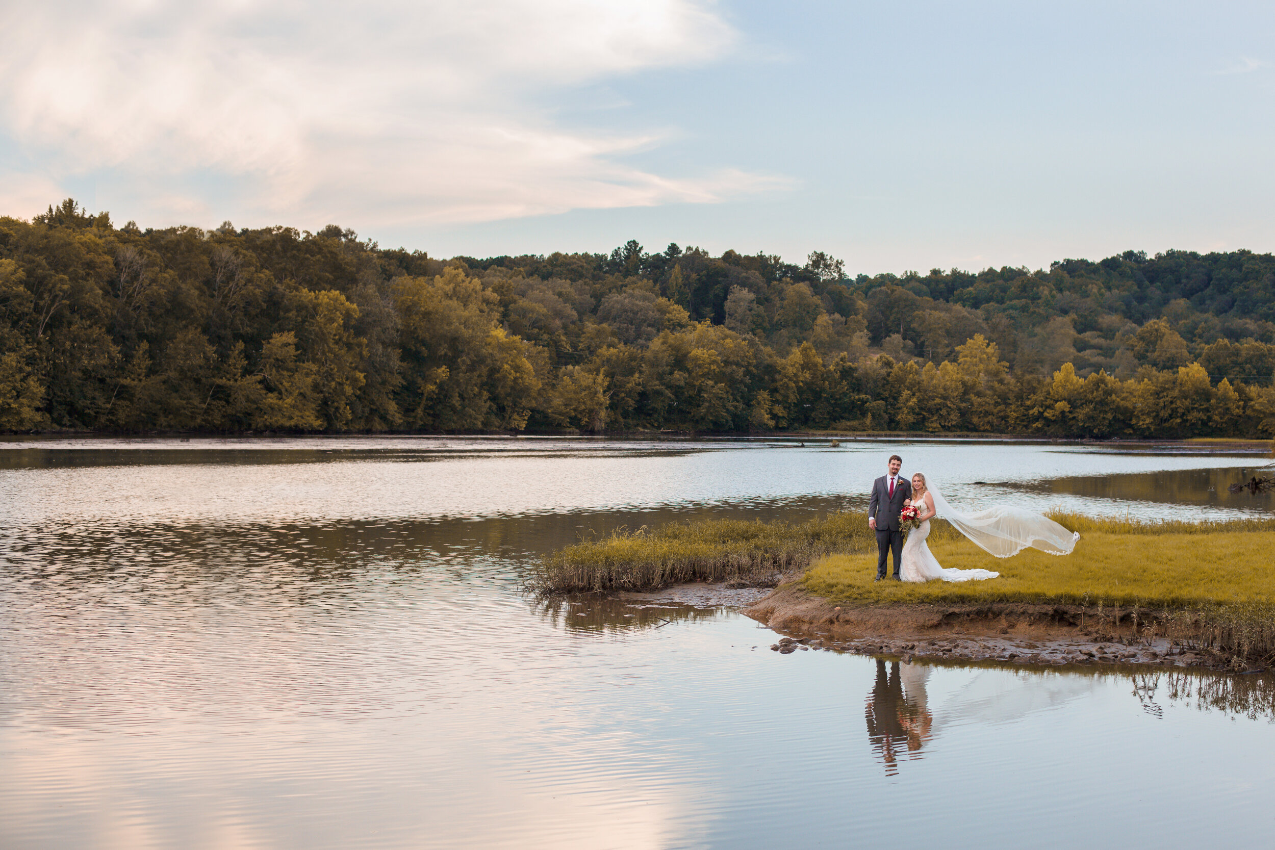 Jessica-JD-Wedding-Nashville-Family-Photographer-Chelsea-Meadows-Photography--JD-Wedding-Nashville-Family-Photographer-Chelsea-Meadows-Photography-(1).jpg