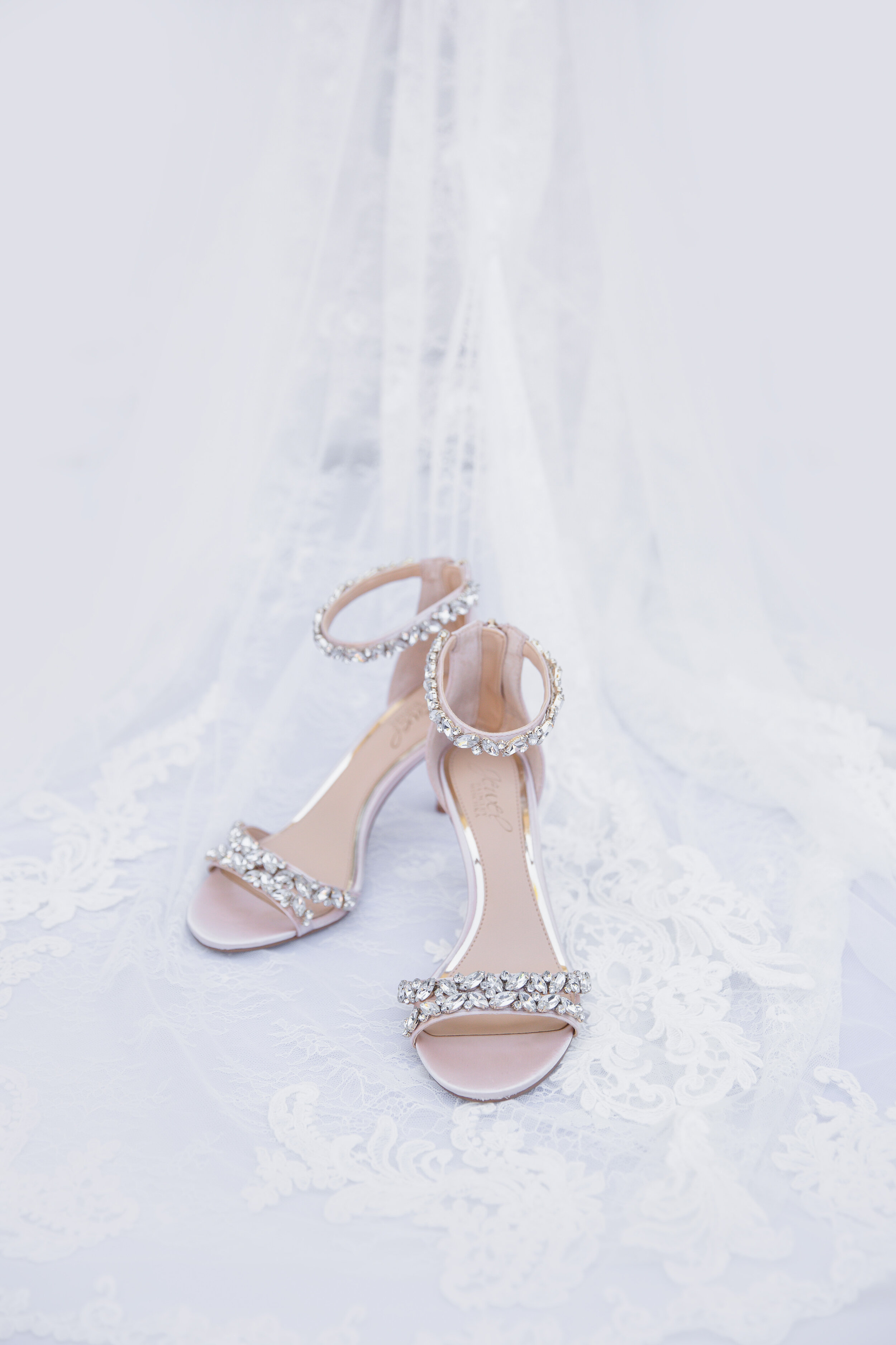 Jessica-JD-Wedding-Nashville-Family-Photographer-Chelsea-Meadows-Photography--JD-Wedding-Nashville-Family-Photographer-Chelsea-Meadows-Photography-(10).jpg