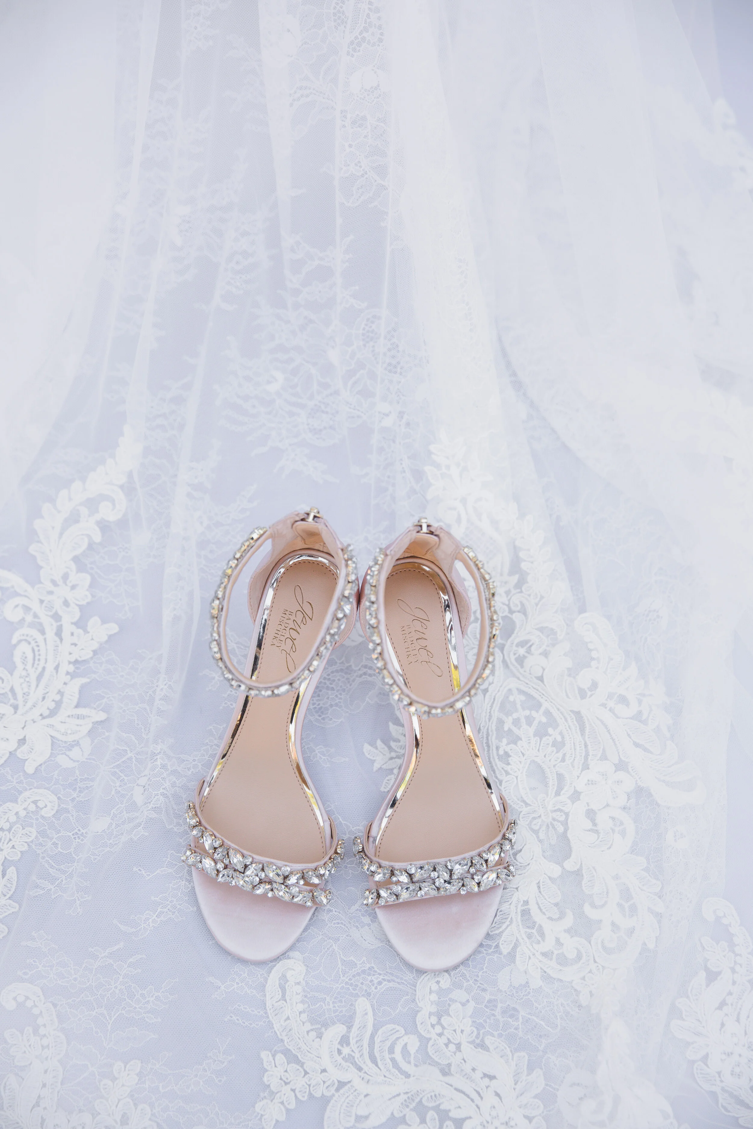 Jessica-JD-Wedding-Nashville-Family-Photographer-Chelsea-Meadows-Photography--JD-Wedding-Nashville-Family-Photographer-Chelsea-Meadows-Photography-(13).jpg