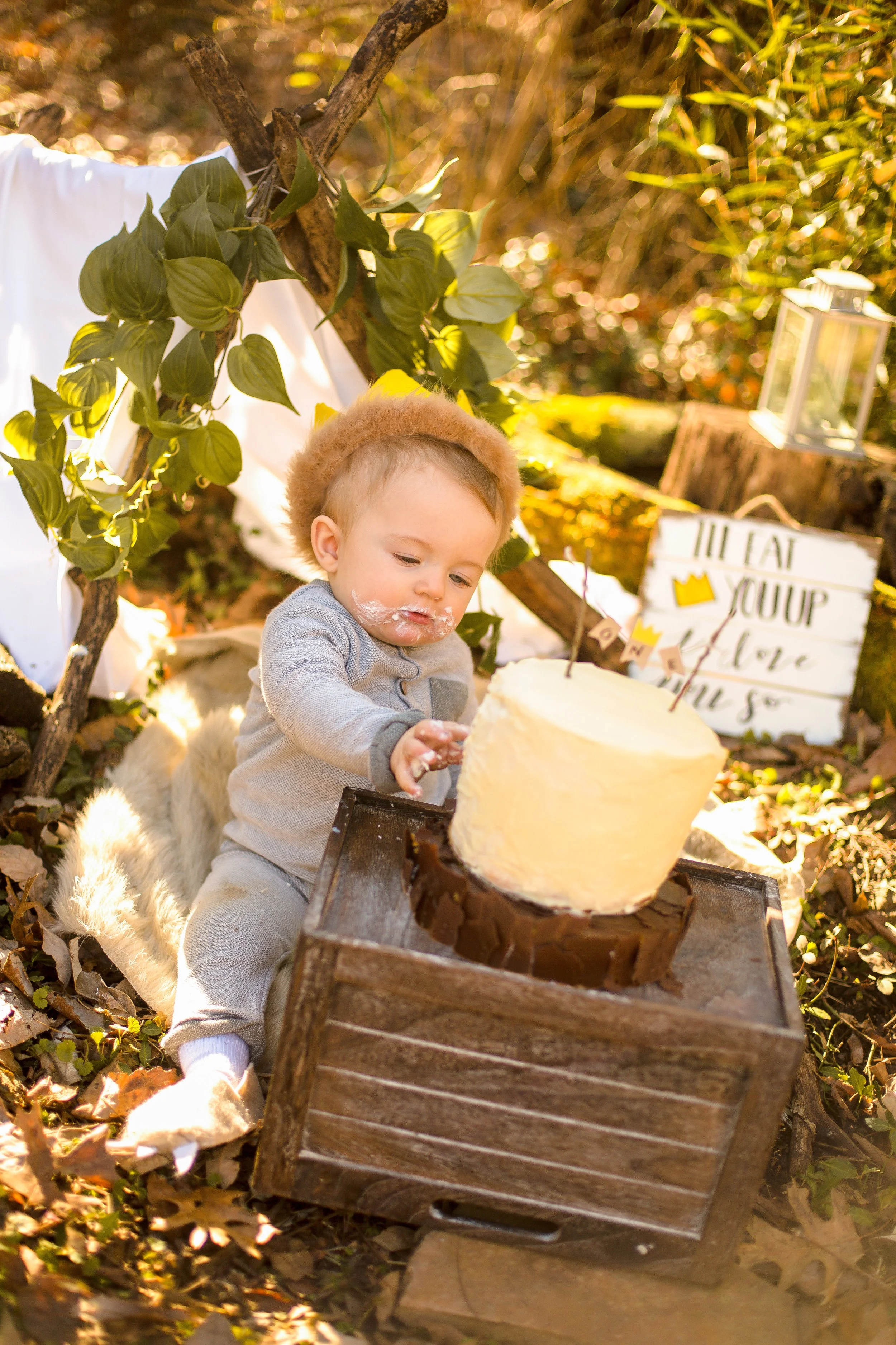 Matteo First Birthday Cake Smash - Nashville Family Photographer - Chelsea Meadows Photography (22).jpg