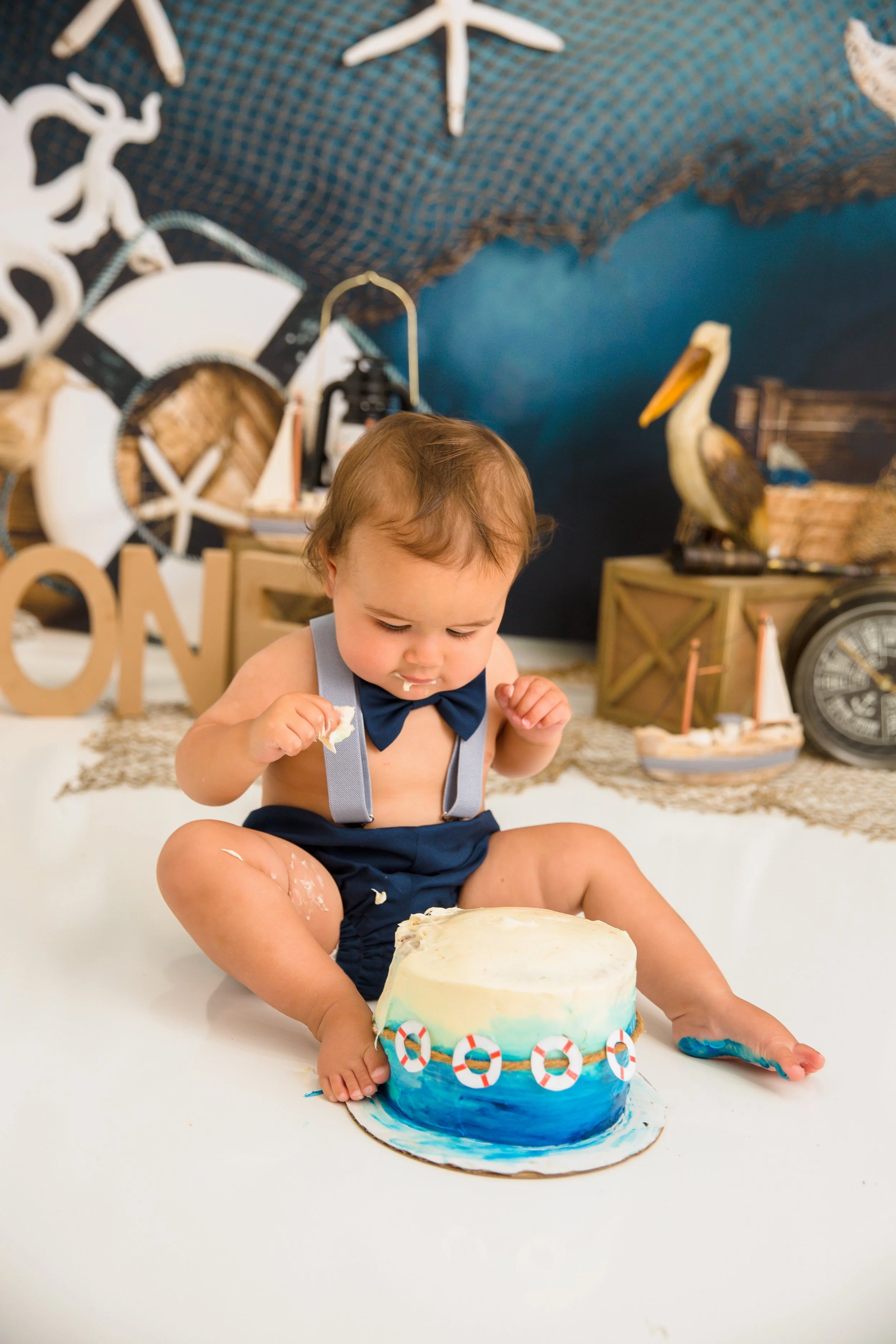 Reese-Nautical-cake-smash-nashville-cakesmash-photographer-chelsea-meadows-photography-(51).jpg