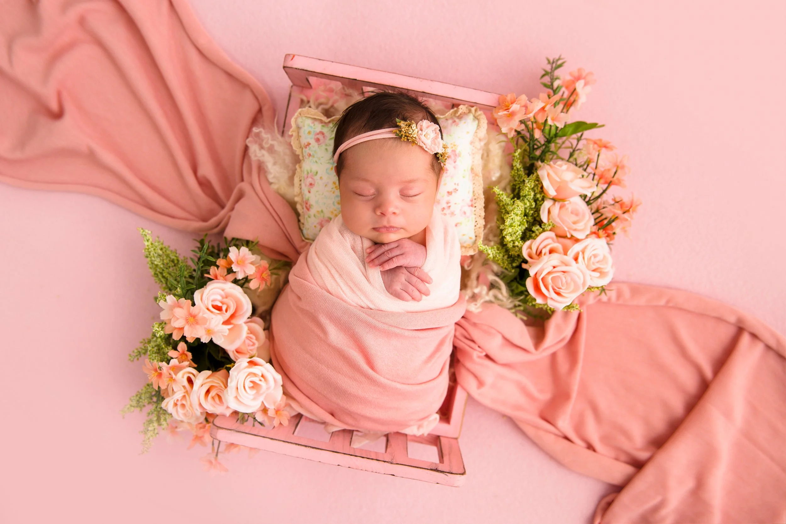 Mollie-Winter-Newborn-Photoshoot-Nashville-Newborn-Photographer-Chelsea-Meadows-Photography-(13).jpg