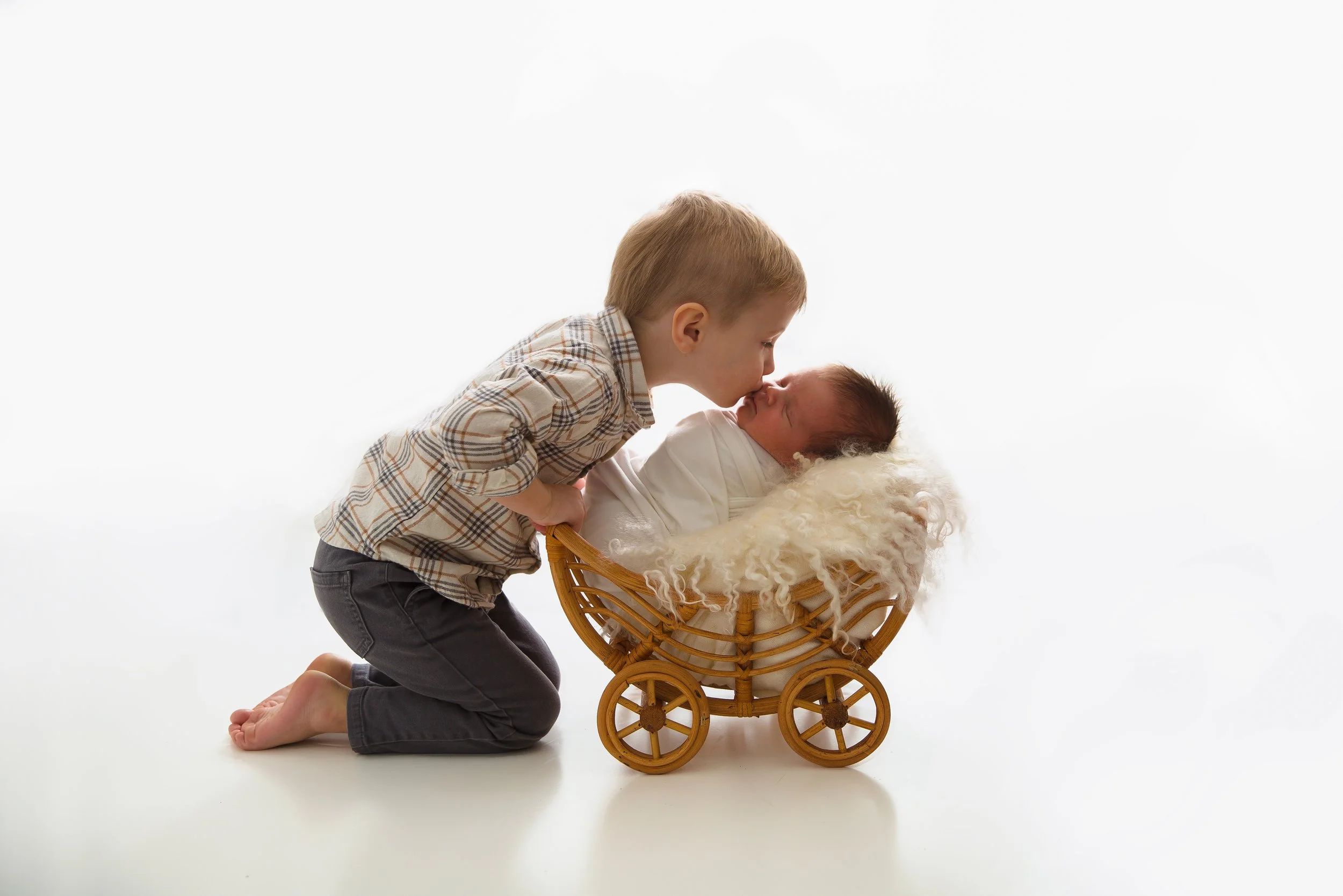 SOLOMON-Newborn-Raleigh-Newborn-Photographer-Chelsea-Meadows-Photography-(73).jpg