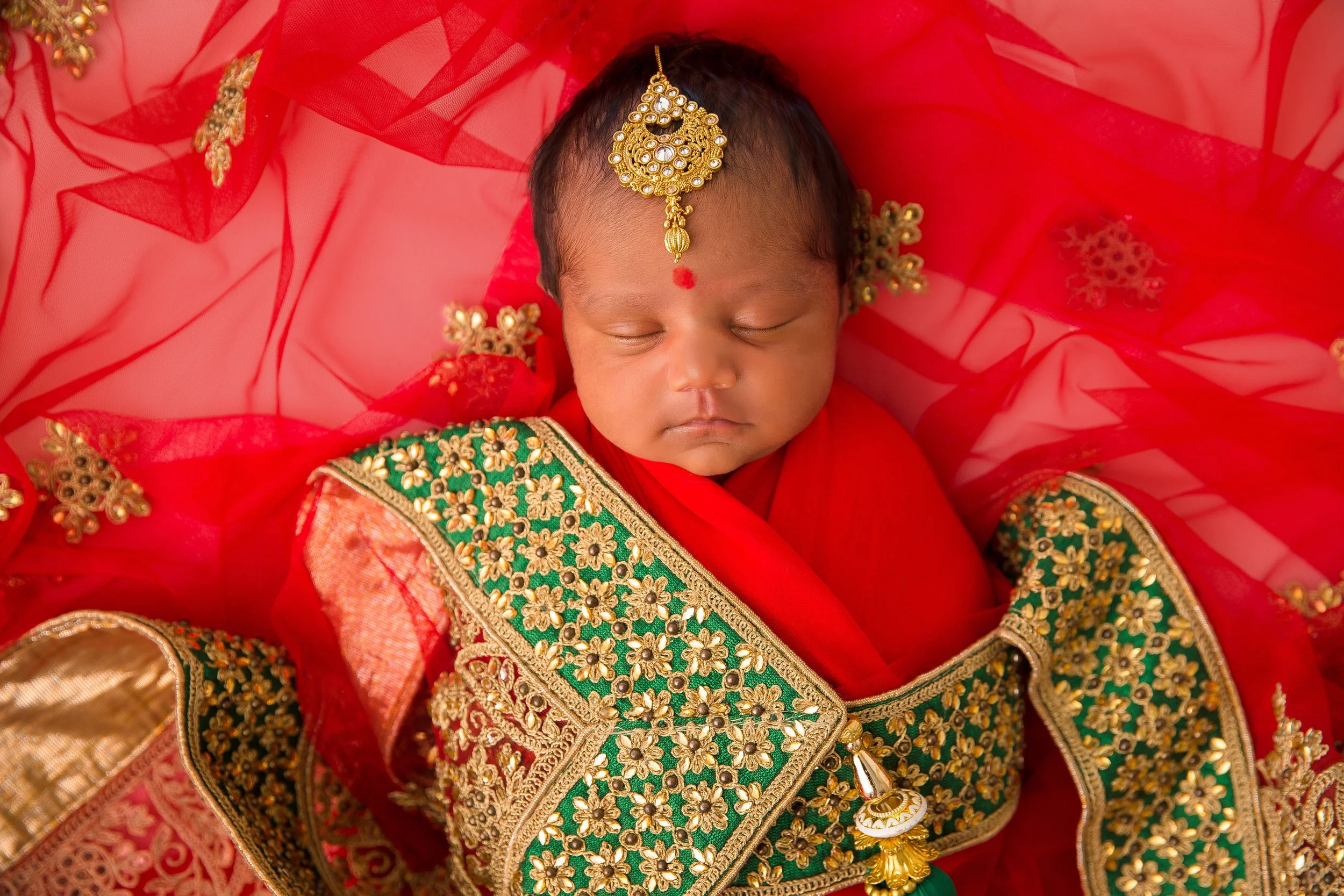 Newborn-Baby-Girl-Family-Photos-Nashville-NEwborn-Photographer-Chelsea-Meadows-Photography-(27).jpg