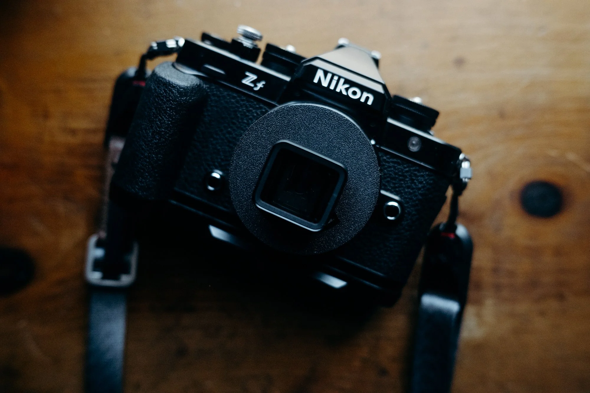 Lofi Anamorphic Photography: Adapting an Anamorphic Moment Lens to a Full Frame Mirrorless Camera