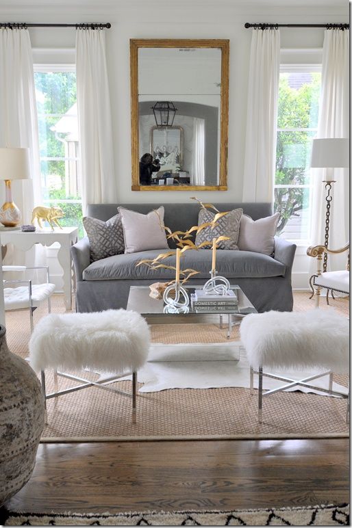 Mixed Metals - Not only is using a mélange of metals to decorate your home for the holidays beautiful, but it is just as lovely when used on everyday décor as well! It will add a fun an interesting touch to your home. 