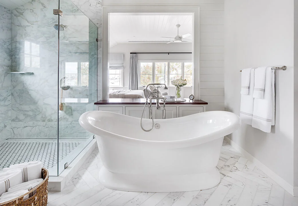 En Suite designed by Valerie Saunders Photographed by Chad Mellon