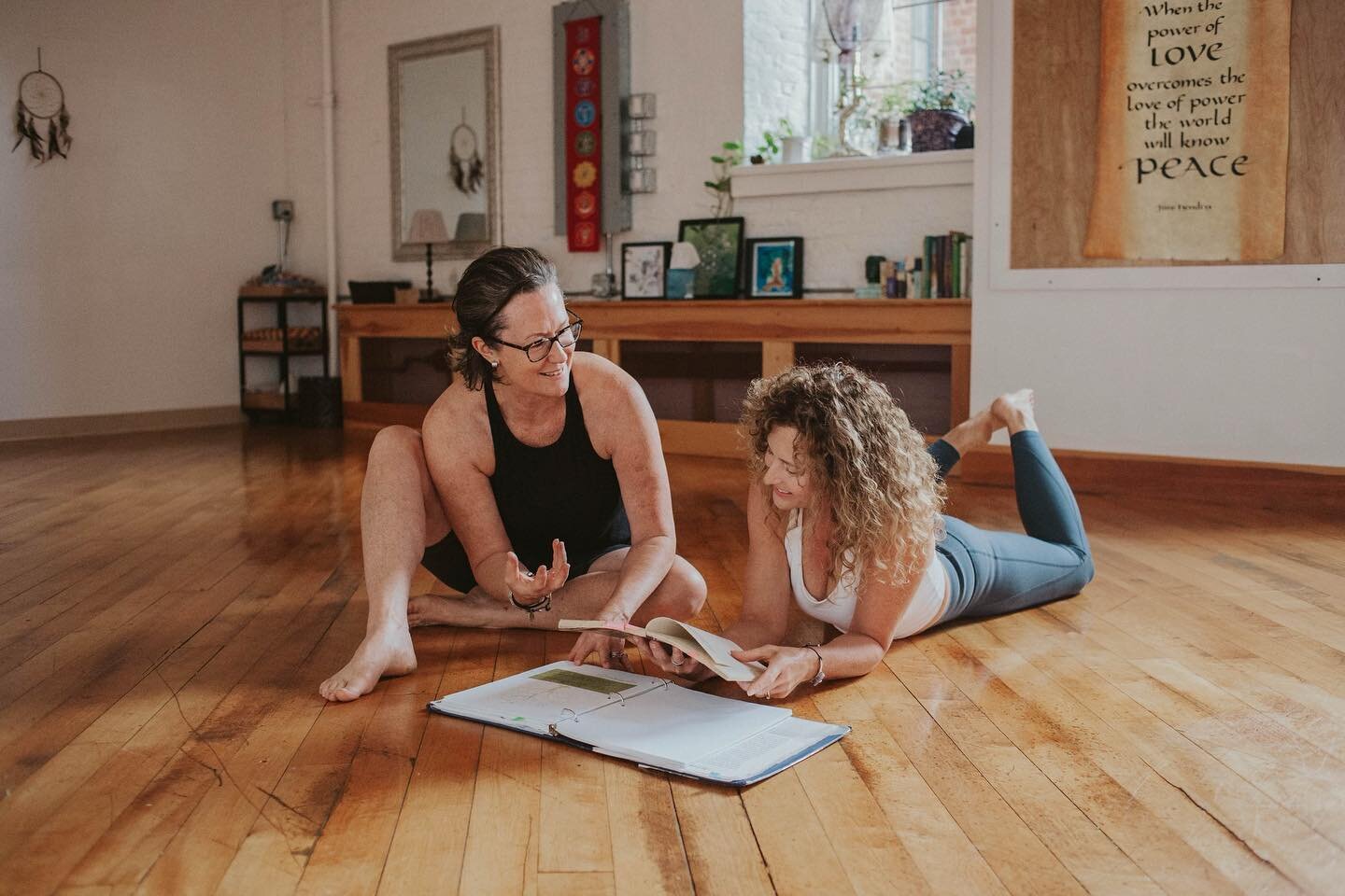 Spending time with  @jendankosky @lam_yoga chatting &ldquo;Be.Within&rdquo; 100 hr Yoga Immersion + 200 hr YTT starting in September! I know it looks like we were posing but we were not! 
A mutual love of yoga captured life live now. 💗
4 spots left 