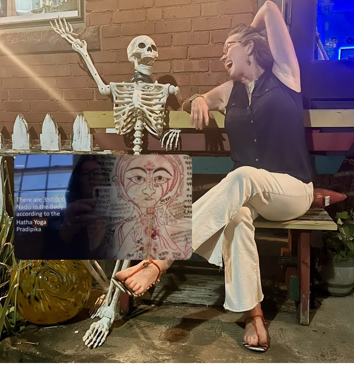 🔍What if we could &ldquo;see&rdquo; inside ourselves? 

🥰 Would we be kinder towards ourselves? ( I would )

🩻 Would we be more appreciative of the one true home we will ever occupy? ( I would ) 

💨 For the love of the breath that breathes us int