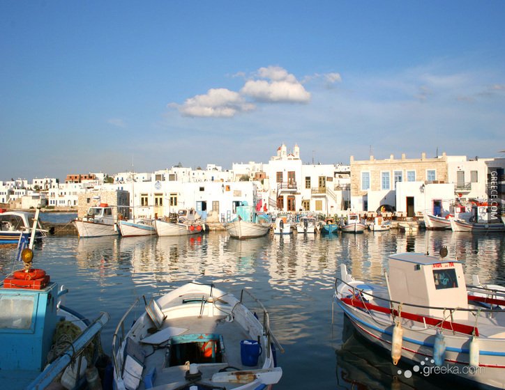 Greece.com_6_paros_1000x560.jpg