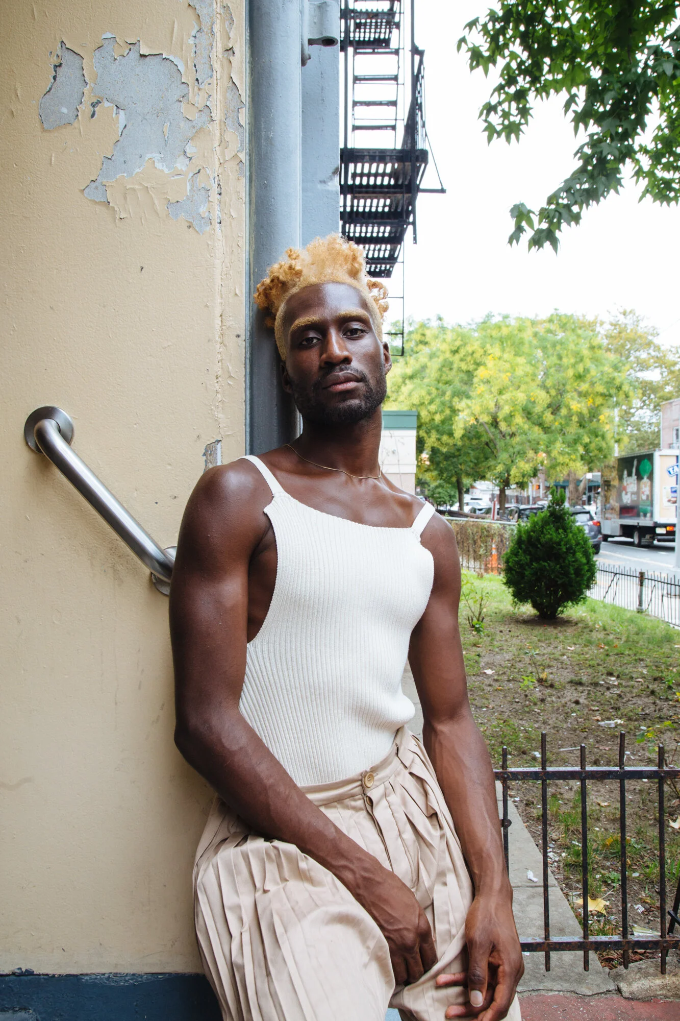 DeVonn Francis, Gossamer