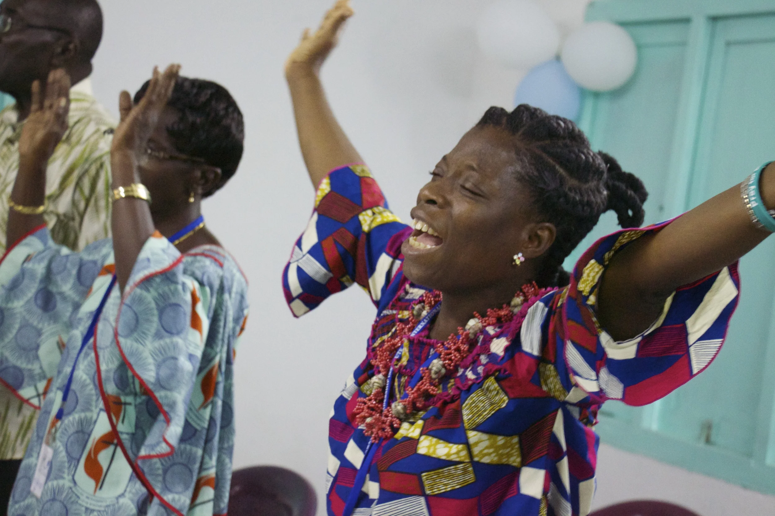 Singing | Dabou, Cote d'Ivoire