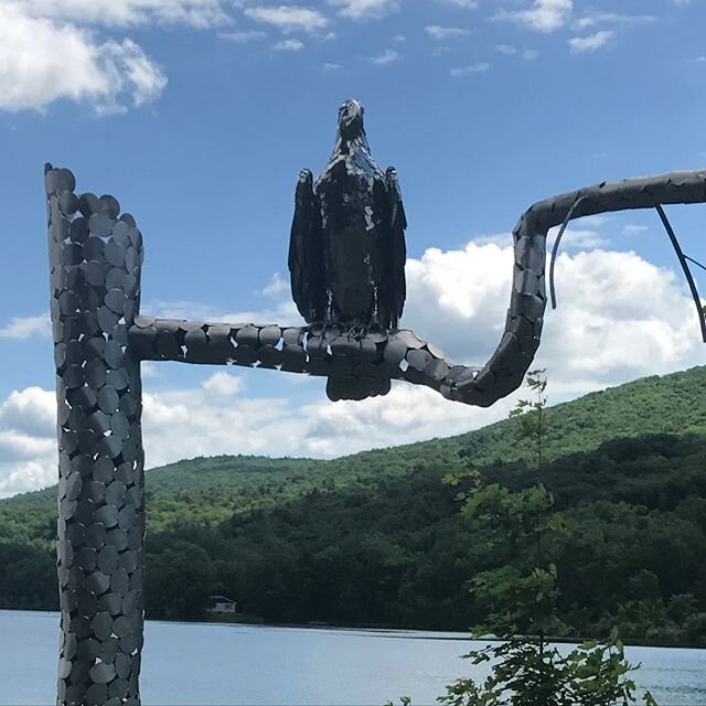 #baldeaglesculpture