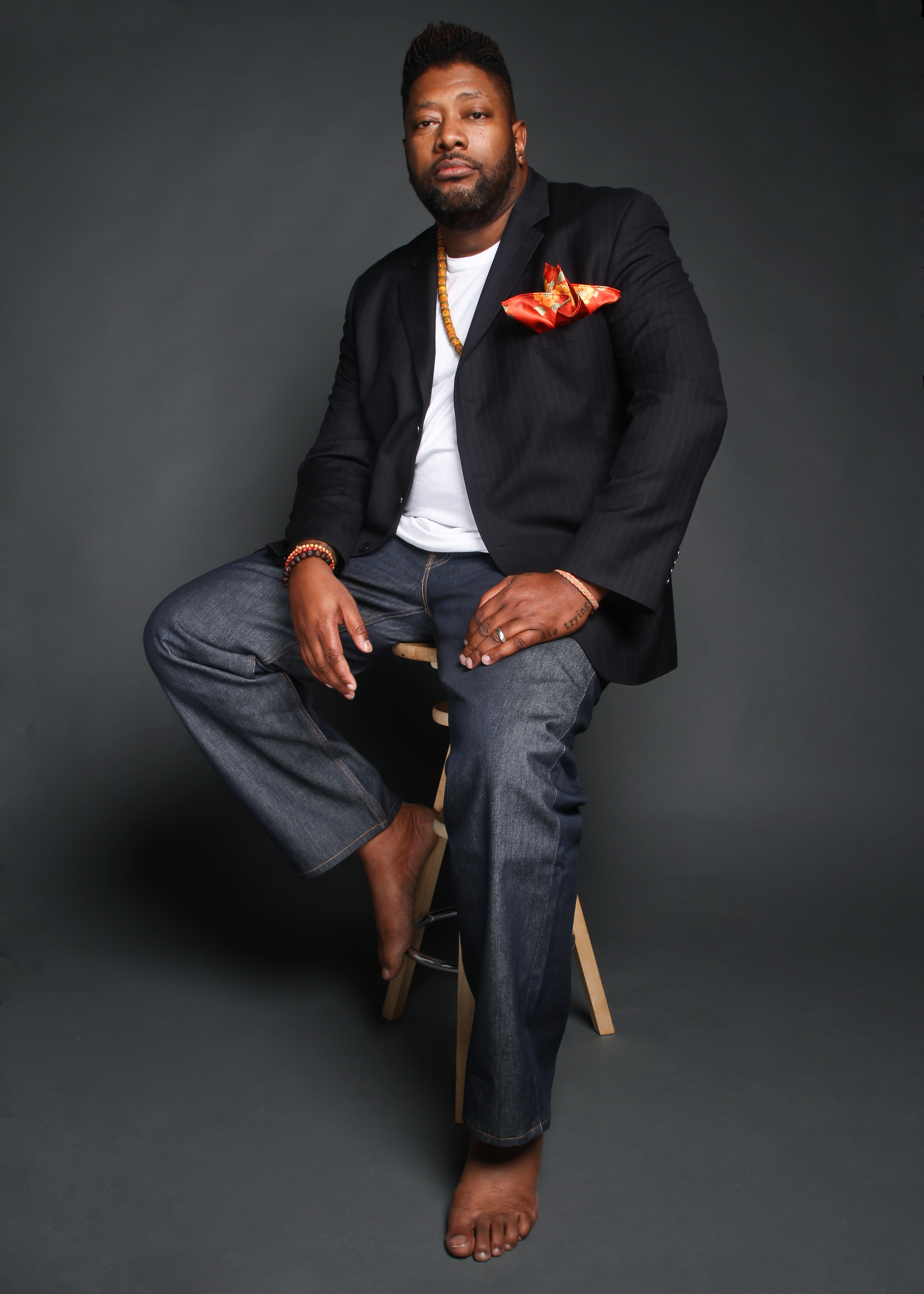  "Tinnetta is easily one of the best photographers I'll ever work with.&nbsp; I enjoy her ability to turn photography into a work of art.&nbsp; Something visually stimulating for my artists and myself."  -  Josh Milan , CEO/Founder of Honeycomb Music