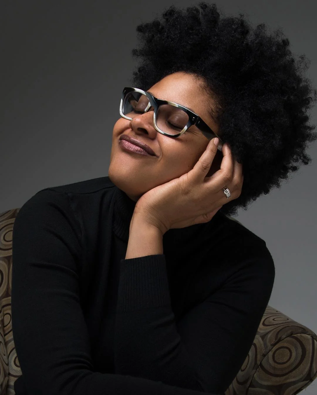 Tinnetta Bell - Artist and Photographer