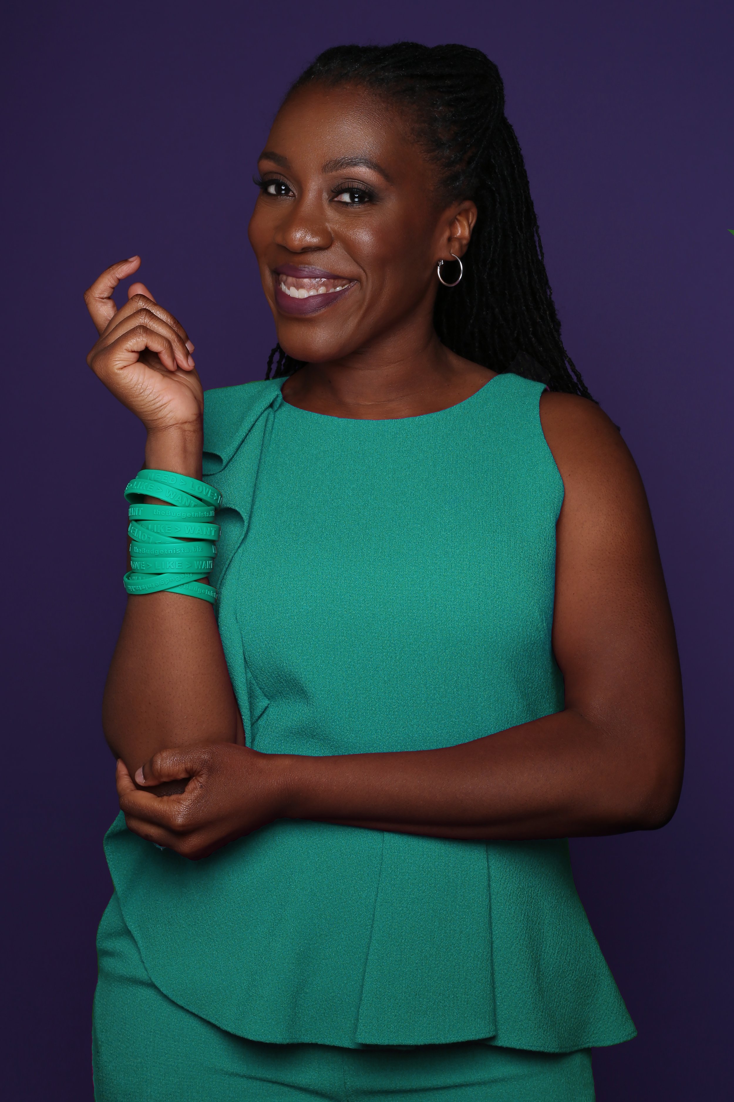  “Tinnetta doesn’t just take your picture, she captures the very best of you.  Want to look like a million bucks without spending a million? Book our session with Tinnetta ASAP!  -  Tiffany “The Budgetnista” Aliche, Best selling author of “Get Good w