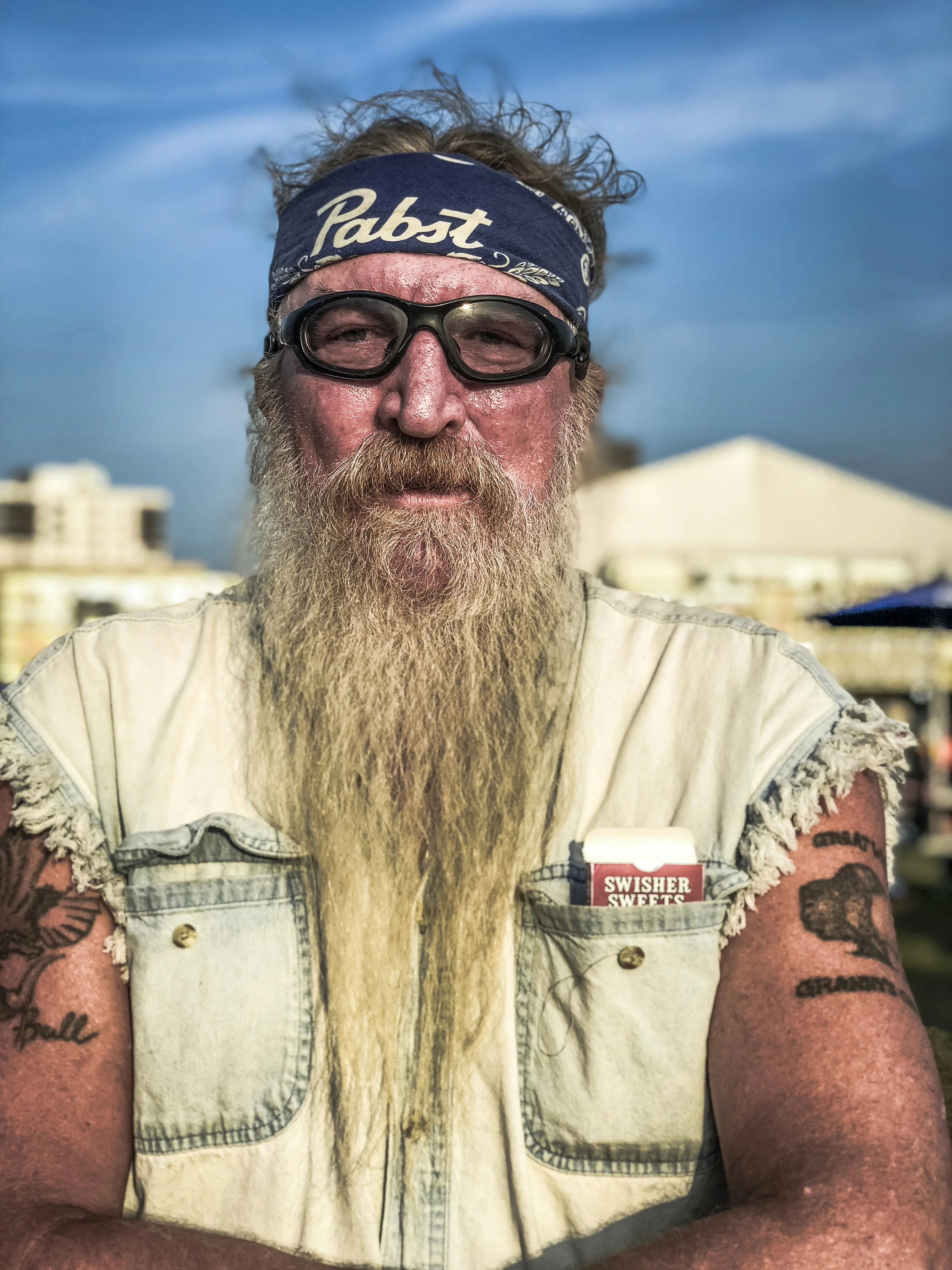 ZZ: he lives in Milwaukee. another great character at the event.