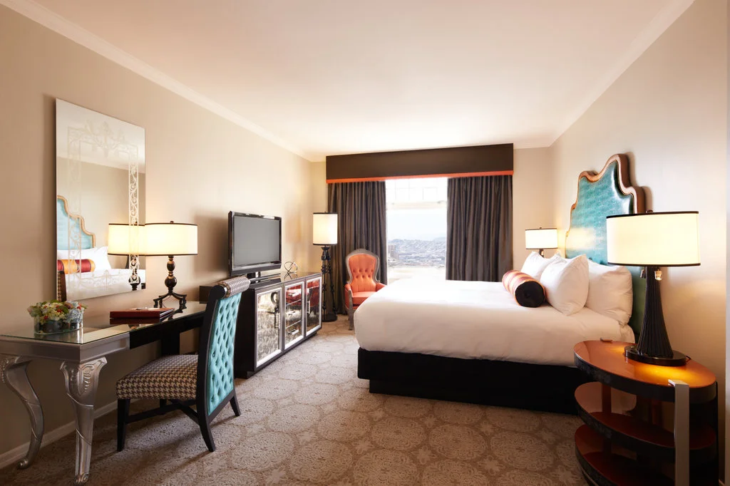 22._Superior_Room_R.jpg