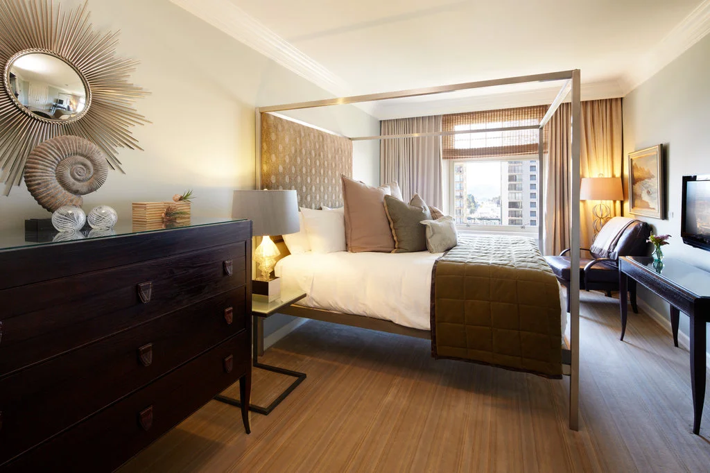 15._Mulholland_Suite_Bedroom_R.jpg