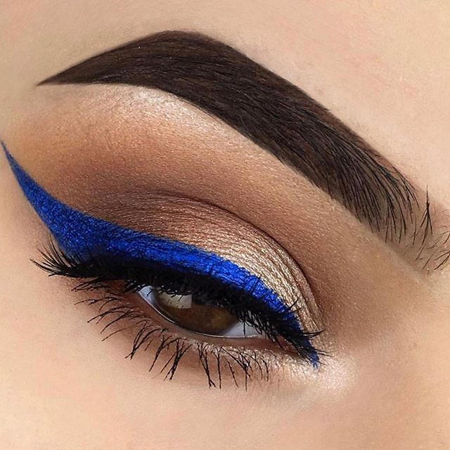 Yes to Blue wing liners! .
.
. .
Hair & Makeup By Stush
#stushbeautylounge #beautyqueensandco #wedding #trends #atlantawedding #insta4follow #modernluxry #pr #publicrelations #love #fashion #blowoutbar #blowdrybar #beauty #insta4followers #bridesmaids #atlanta #atl #atlhairstylist #makeupartist #flattummytea #braids #salon #blackgirlmagic #instalikes #decor #interiorstylist #buckhead