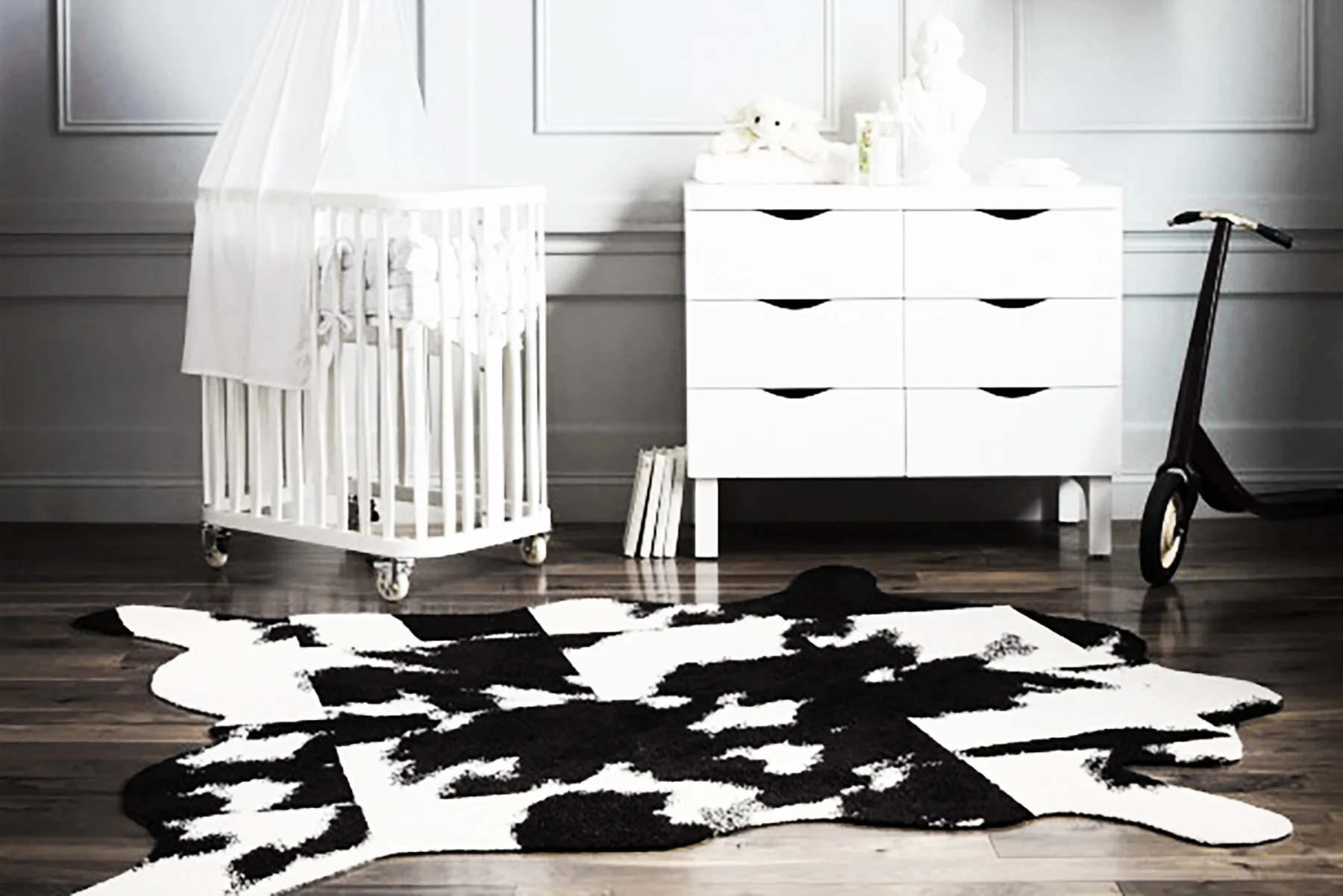 content10_small_MONICA_RICHARDS_NURSERY_DIY_MASON_JARS_ECOBABE.jpg