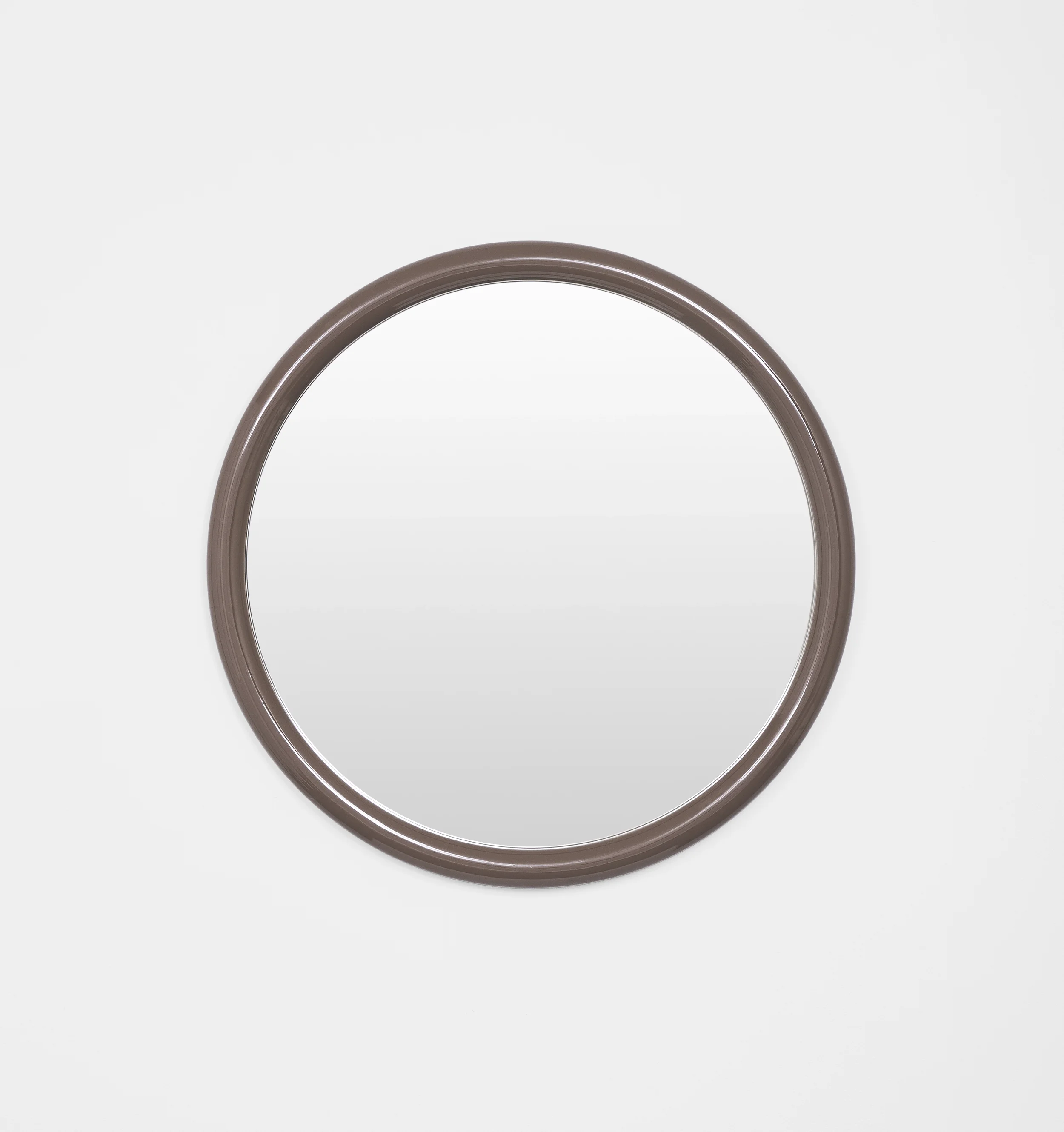 GERTRUDE_ROUND_GLOSS_COCOA_MIRROR_80X80_MFGERG8CA.webp