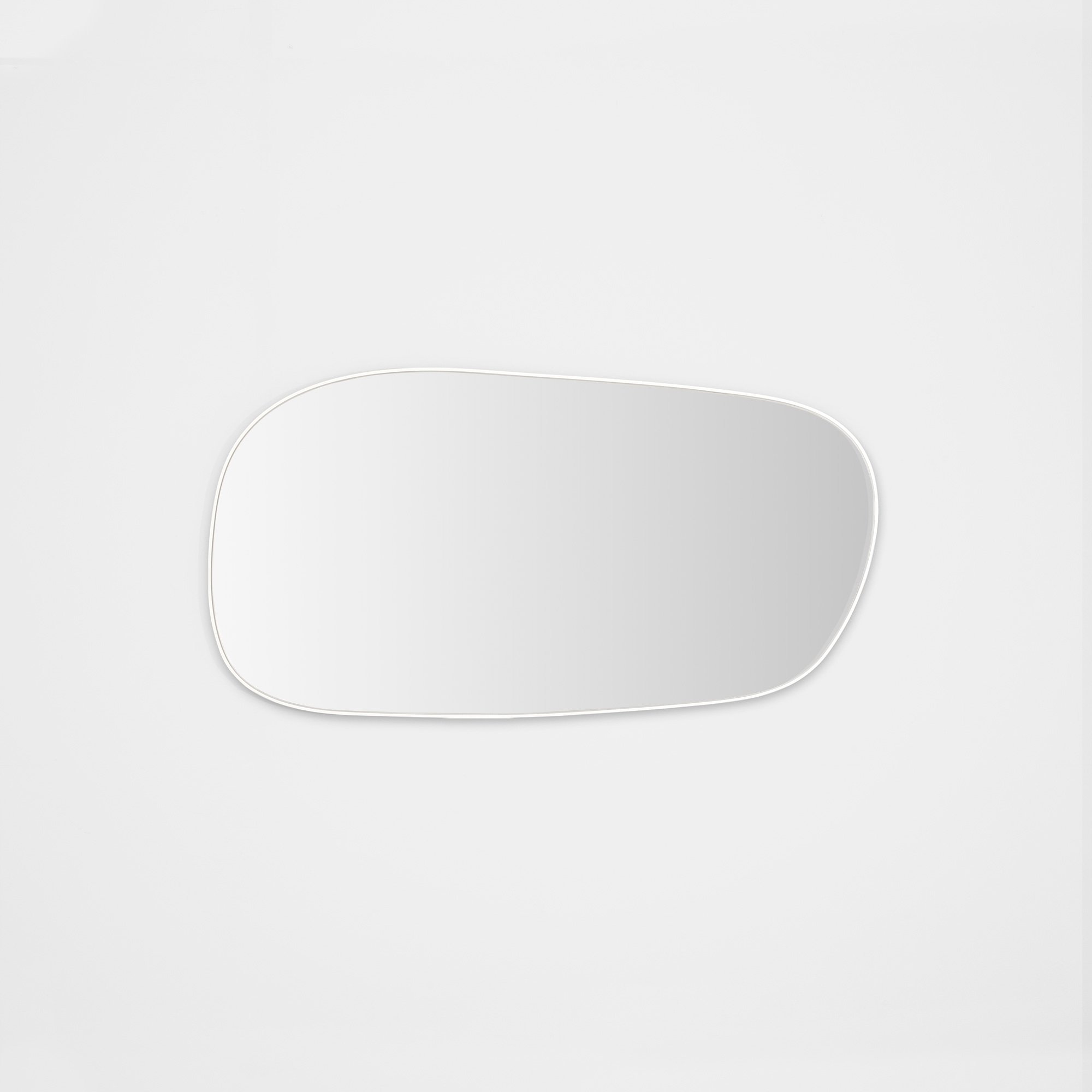EBB_BRIGHT_WHITE_MIRROR_60X115_ALT.jpg