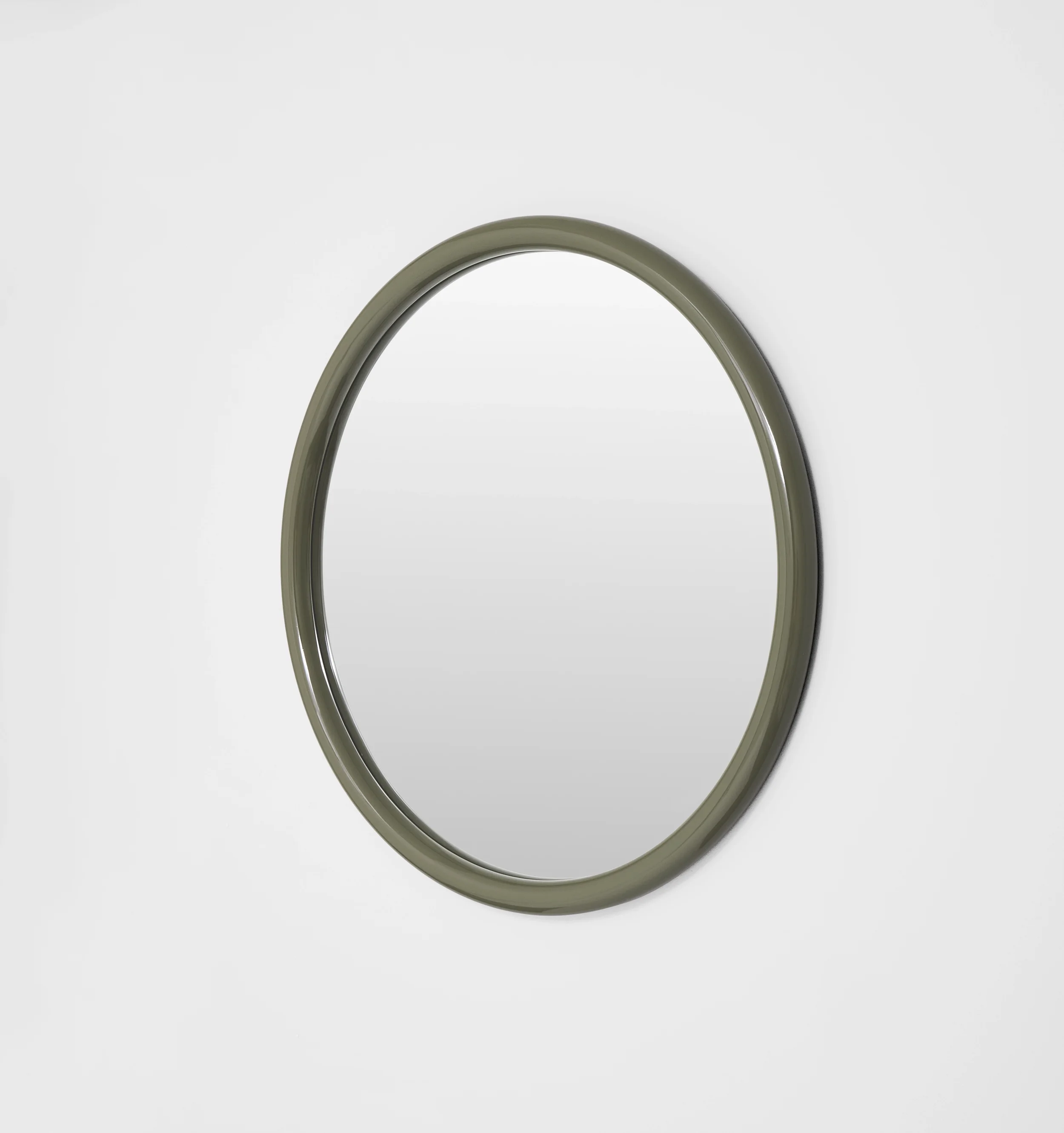 GERTRUDE_ROUND_GLOSS_OLIVE_MIRROR_100X100_MFGERG1OL_SIDE.webp