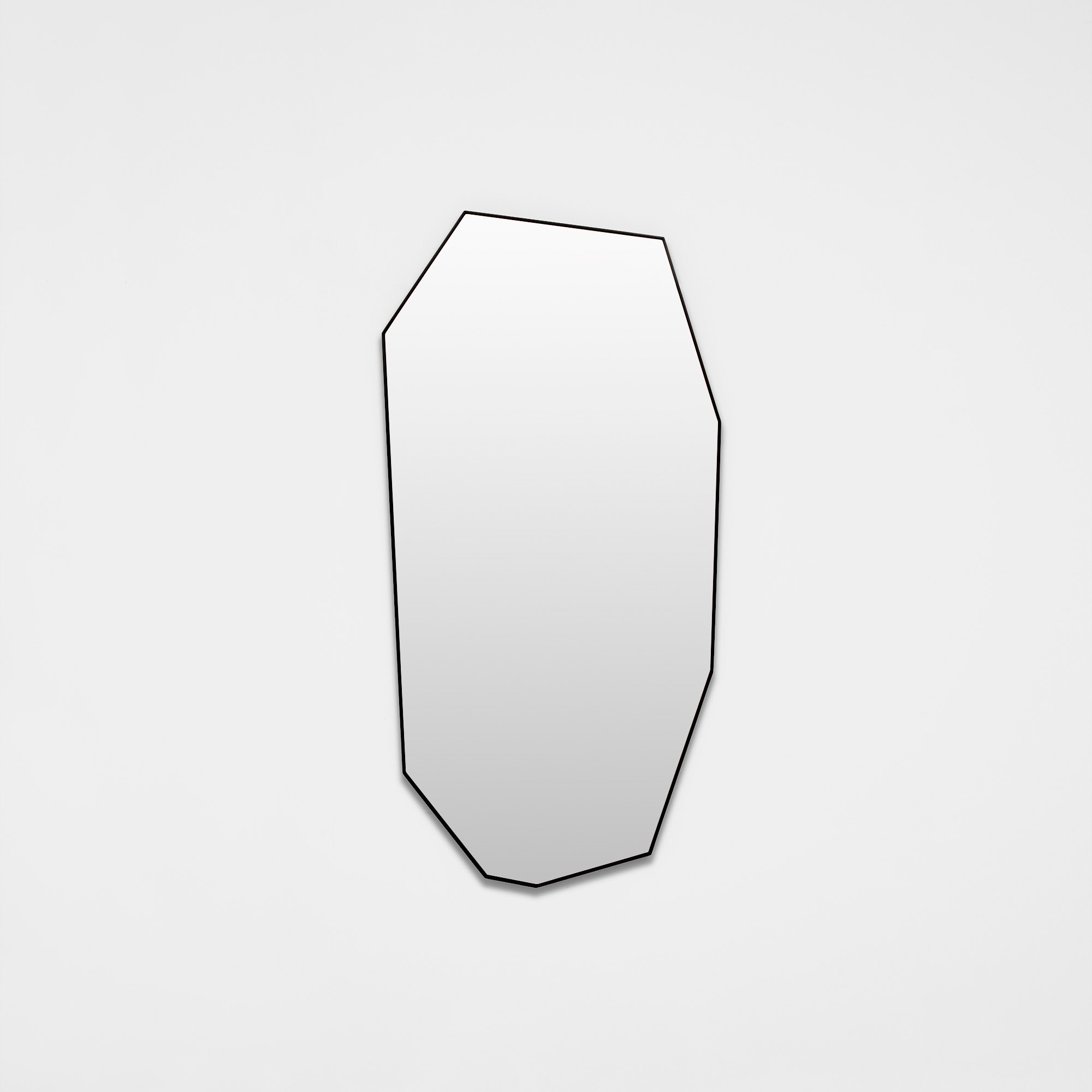 TILLY_BLACK_MIRROR_70_X_140.jpg