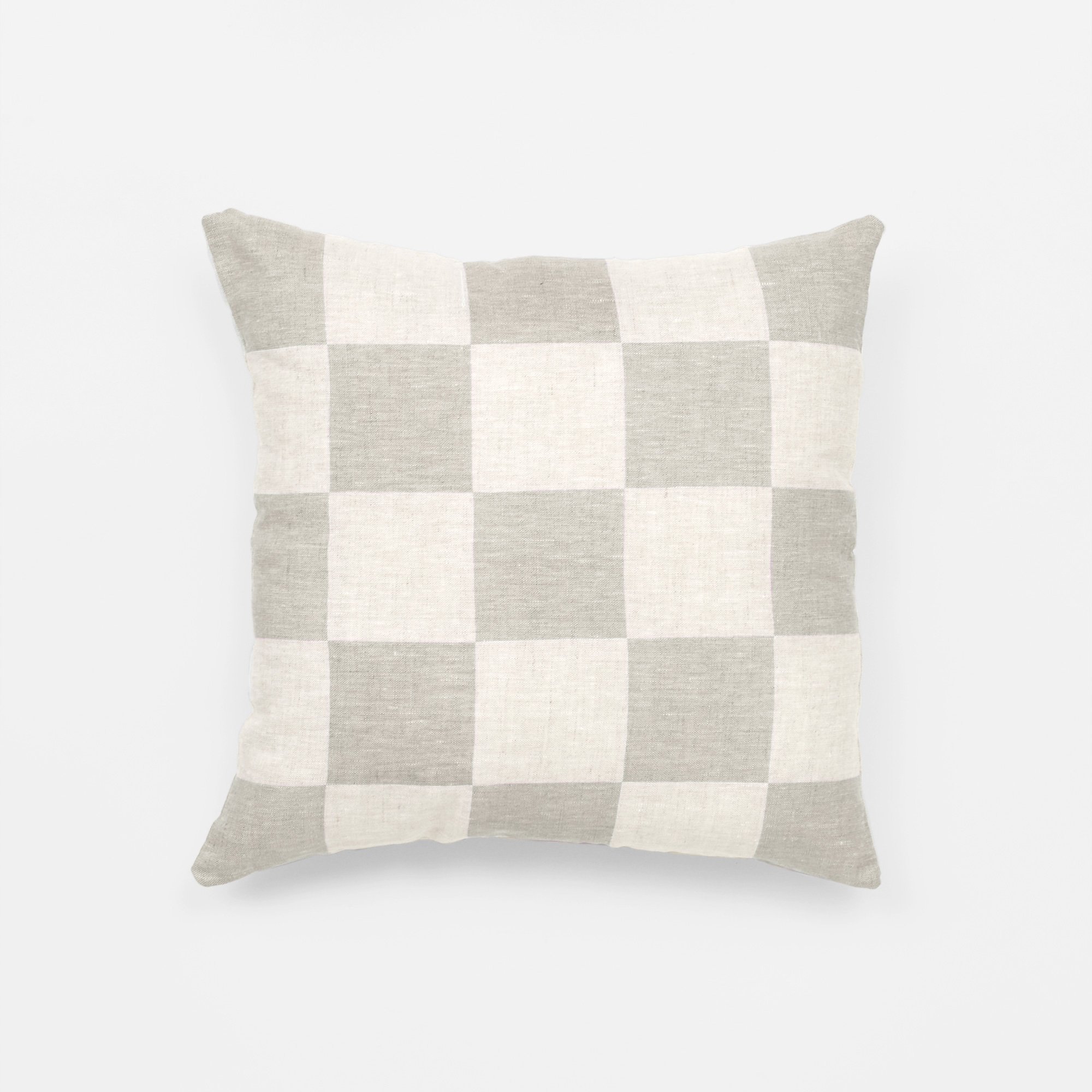 BIG_CHECK_MIST_SQUARE_CUSHION_CUBICHMIS_FRONT.jpg