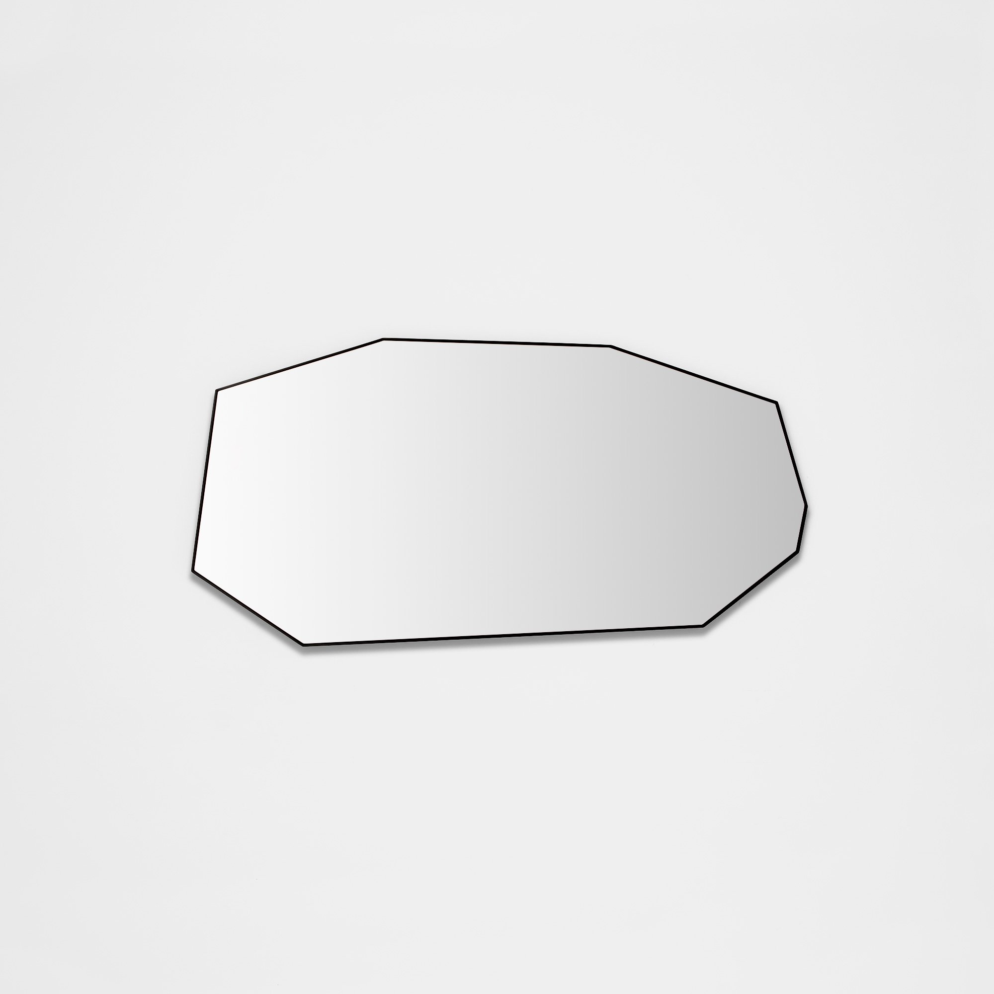 TILLY_BLACK_MIRROR_70_X_140_ALT.jpg