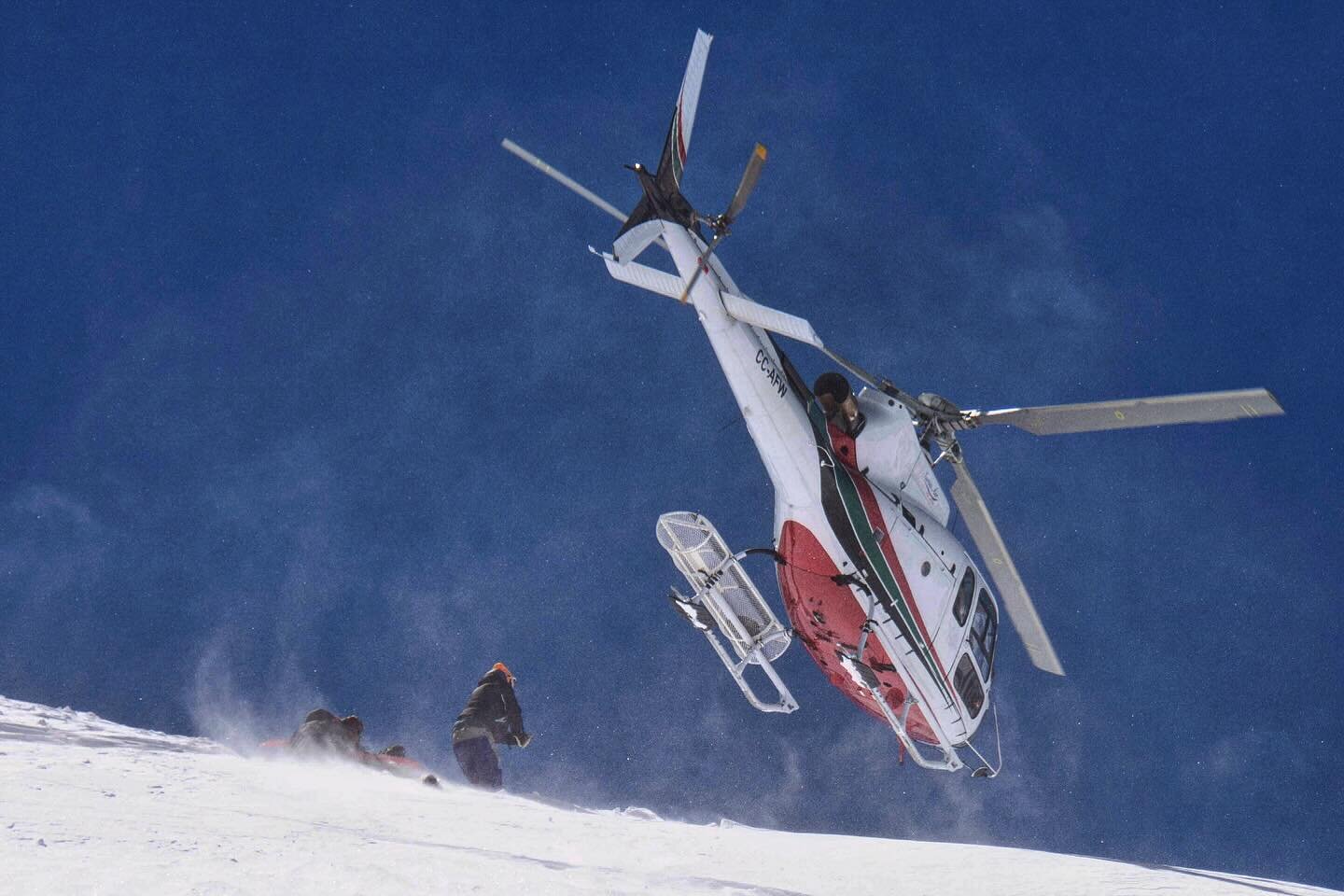 Better than Uber #eurocopter #astar #350 #b3 #snow #chopper #uber #sumaair