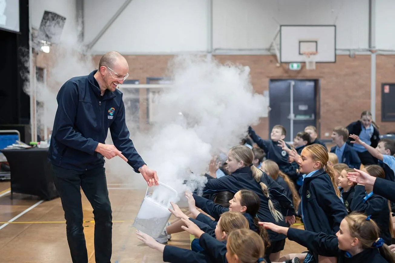 Dry ice clouds with audience.jpeg