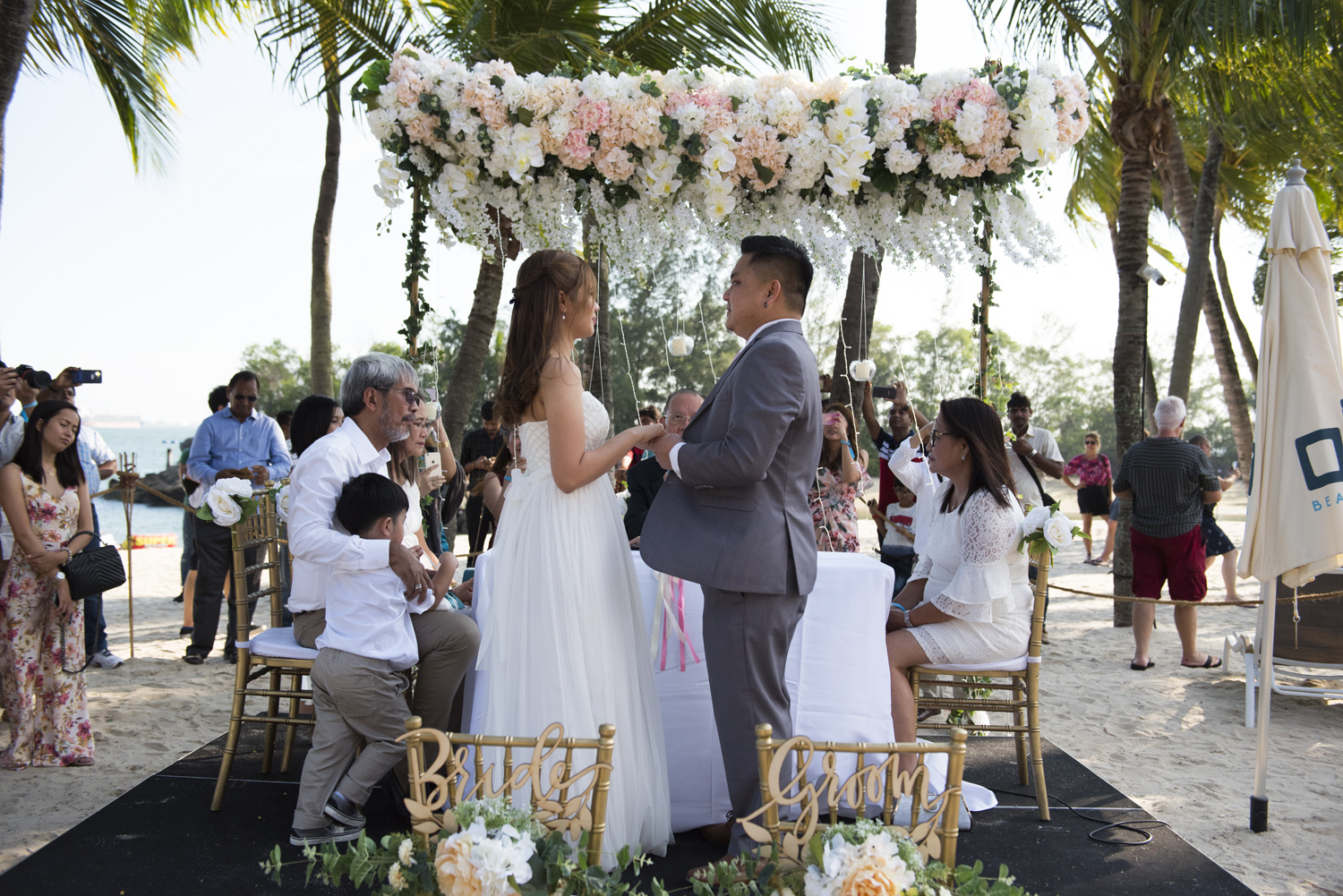 Beach Wedding at Ola Beach